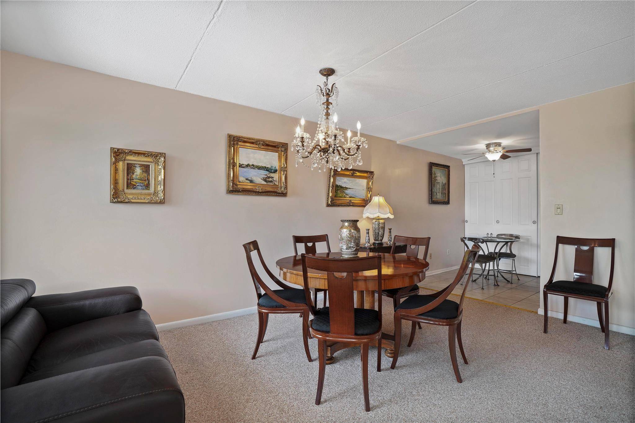 Hartsdale, NY 10530,100 HIGH POINT DR #301