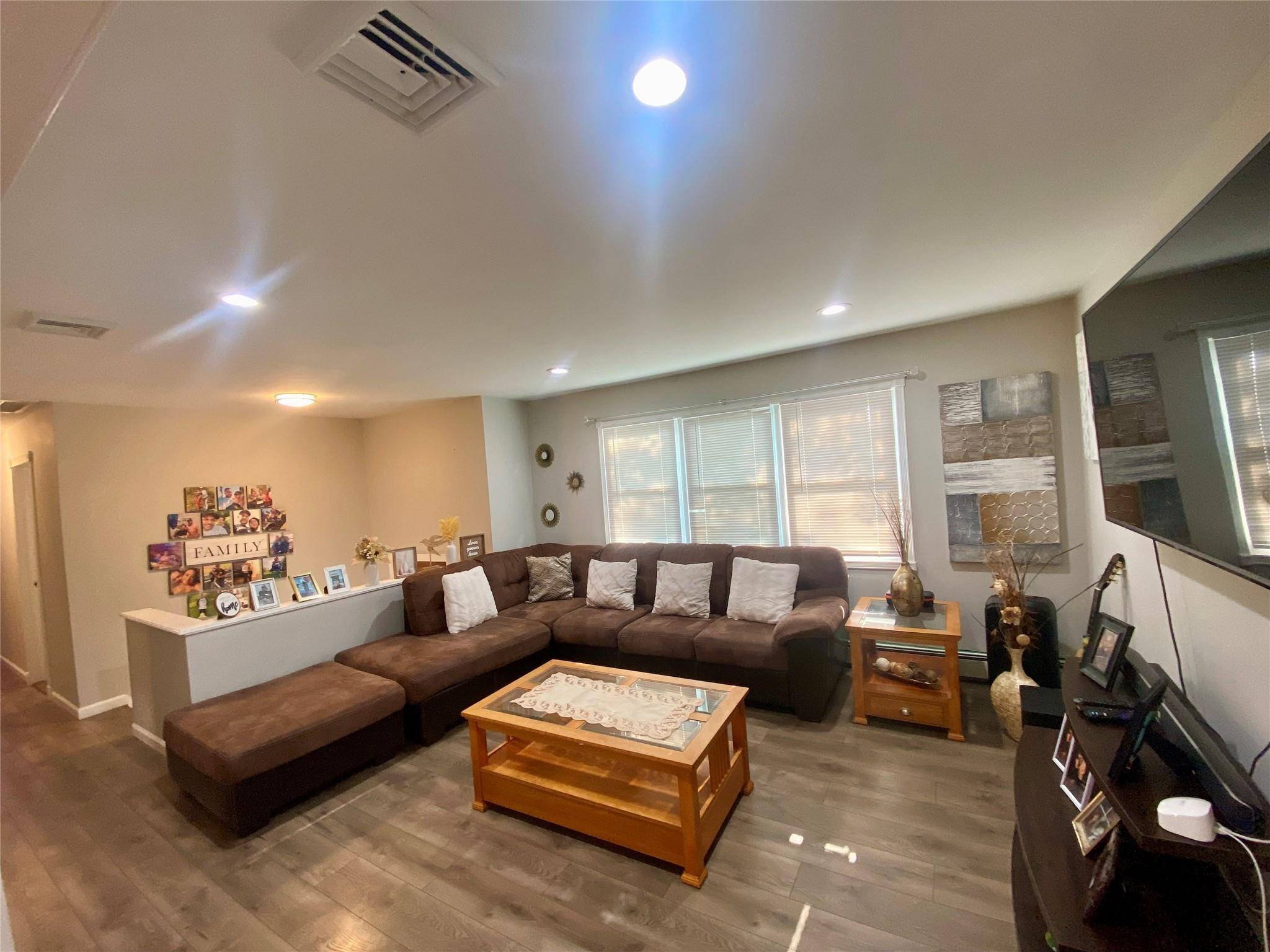 Montgomery, NY 12586,20 Donner DR