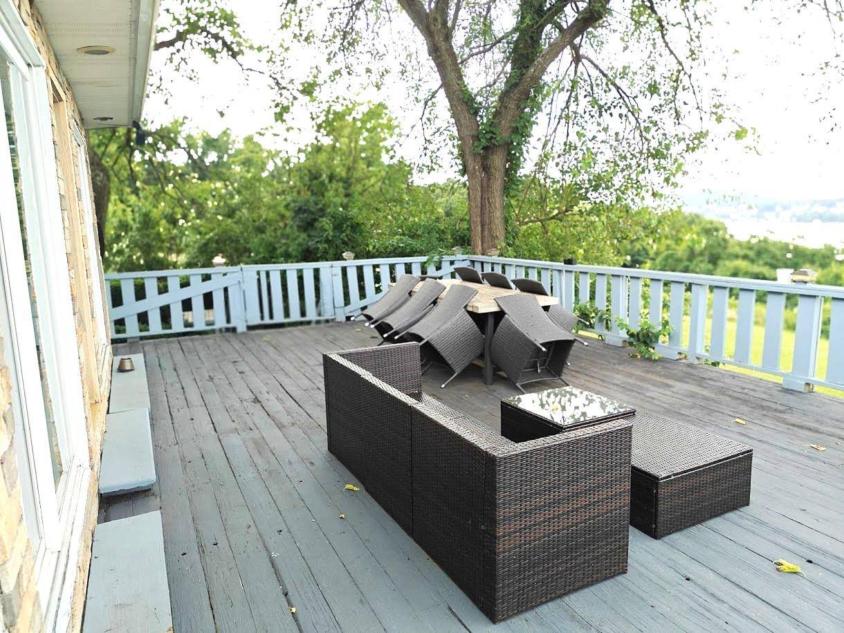 Beacon, NY 12508,12 Monell PL