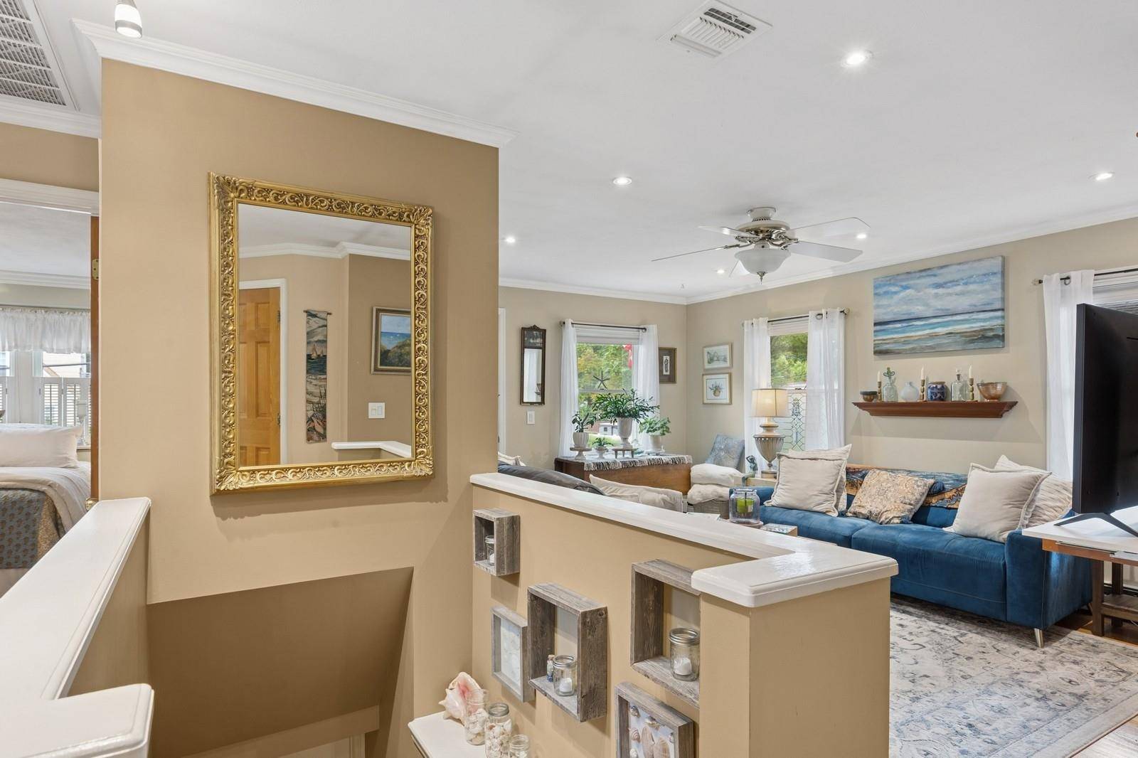 Rocky Point, NY 11778,377 Locust DR