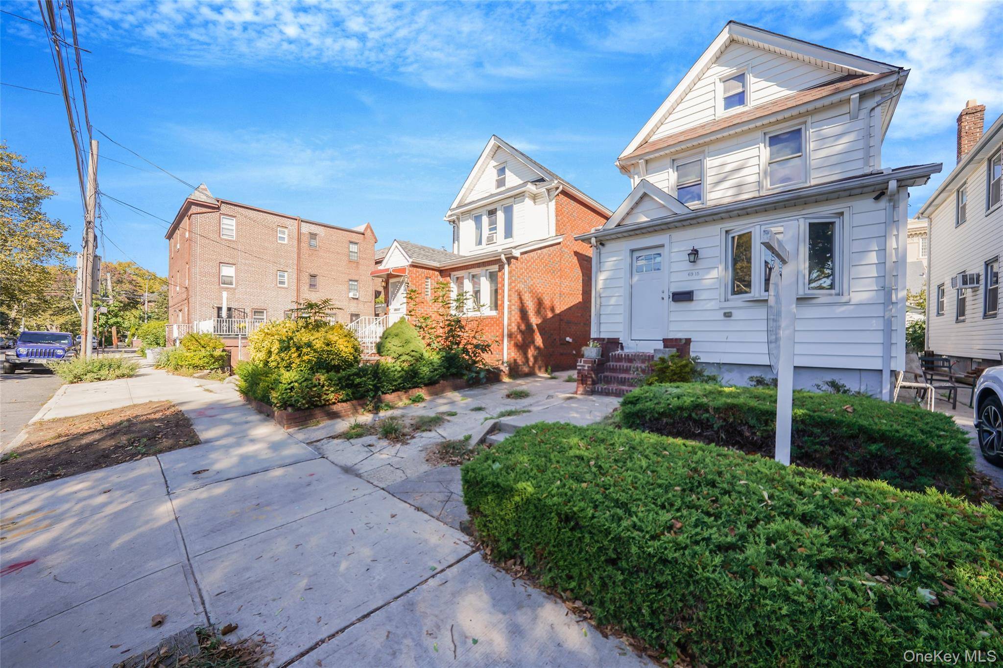 Forest Hills, NY 11375,6915 Loubet