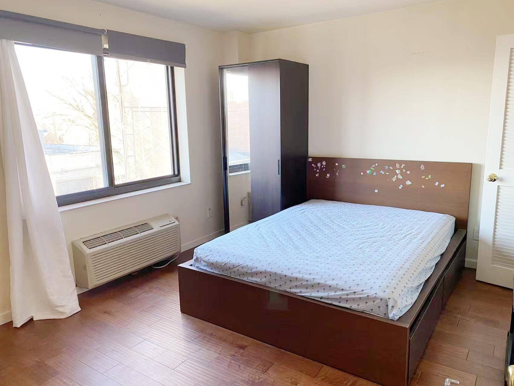 Flushing, NY 11354,3138 137th ST #5A