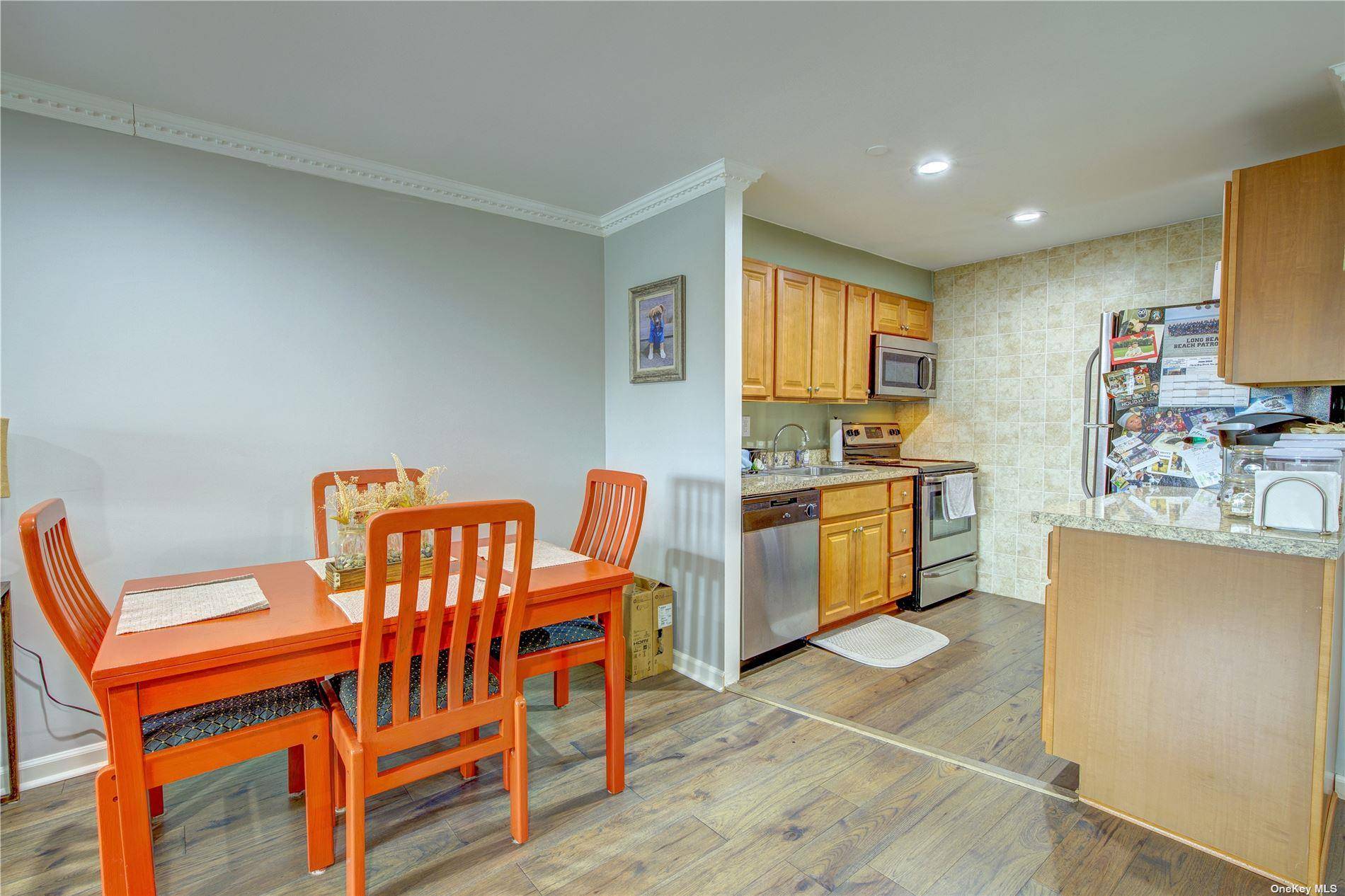 Long Beach, NY 11561,185 W Park AVE #109