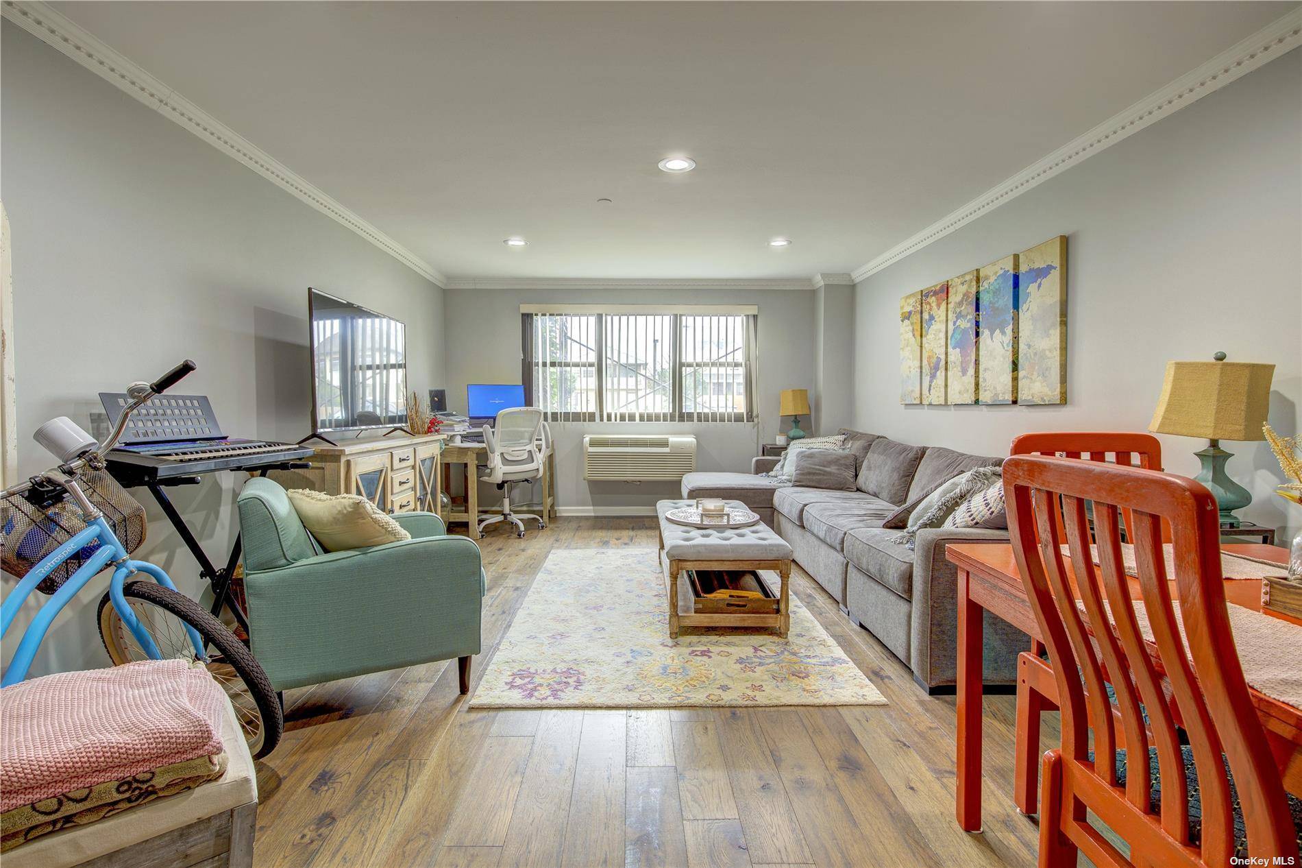 Long Beach, NY 11561,185 W Park AVE #109