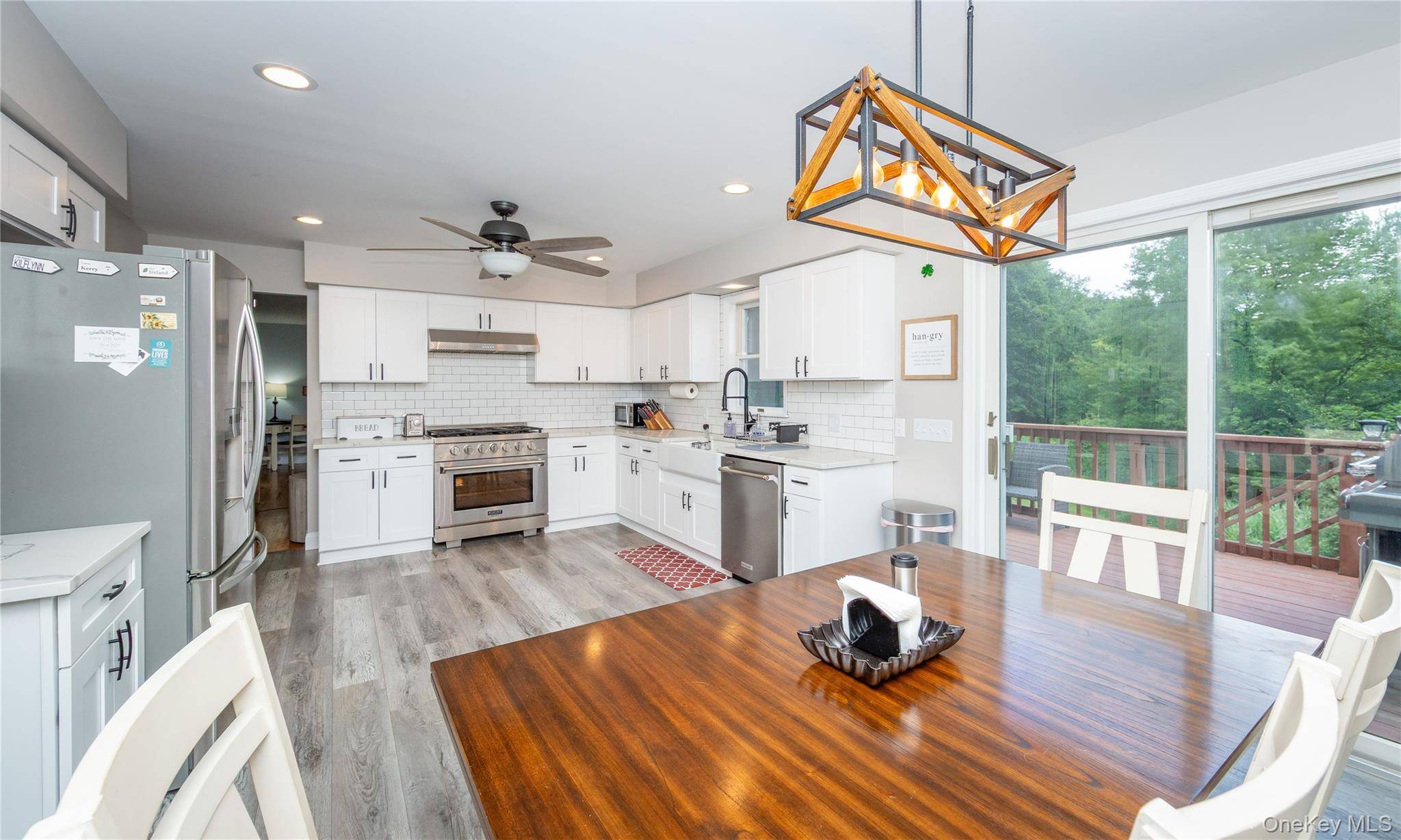 Pawling, NY 12564,7 Glen CT