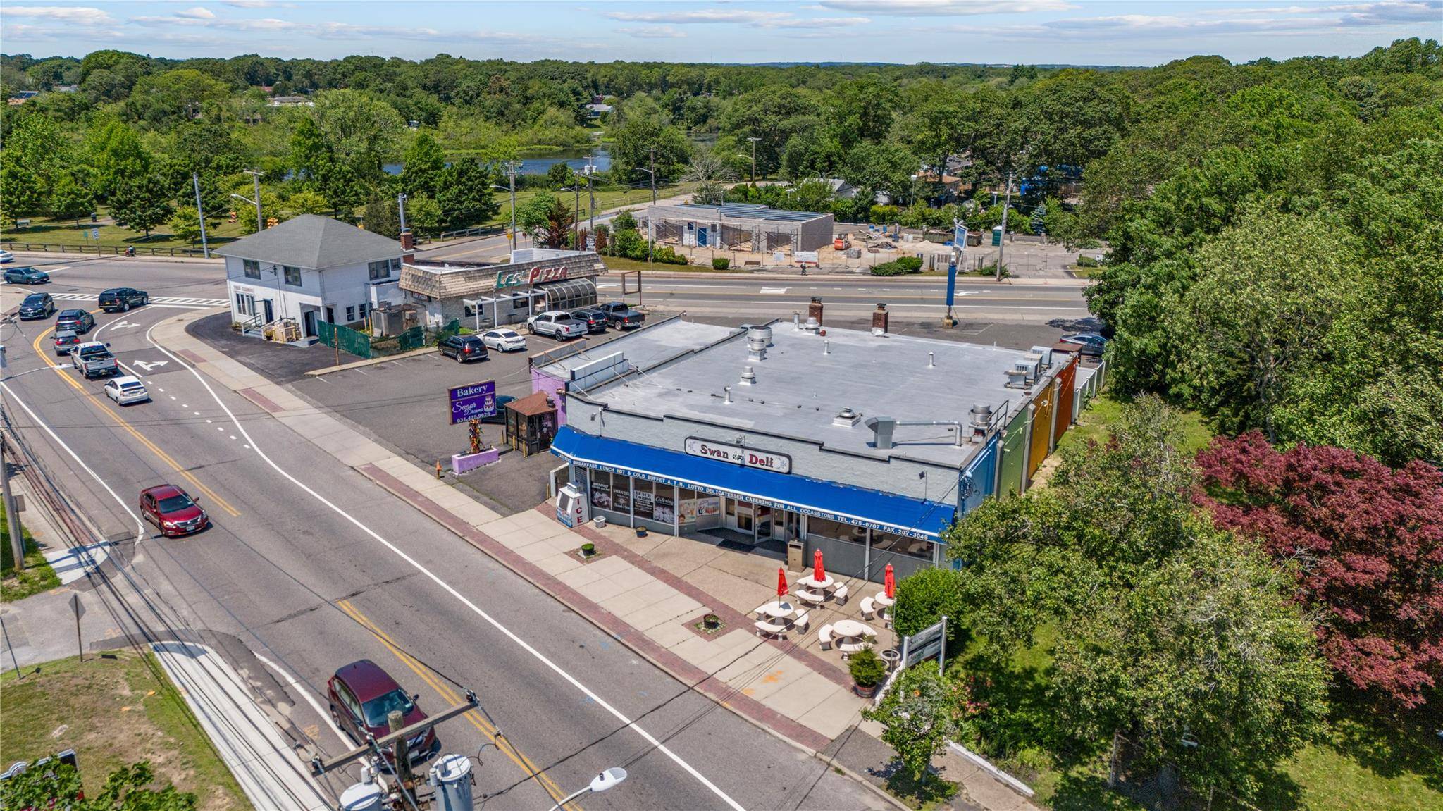 East Patchogue, NY 11772,13 S Country RD