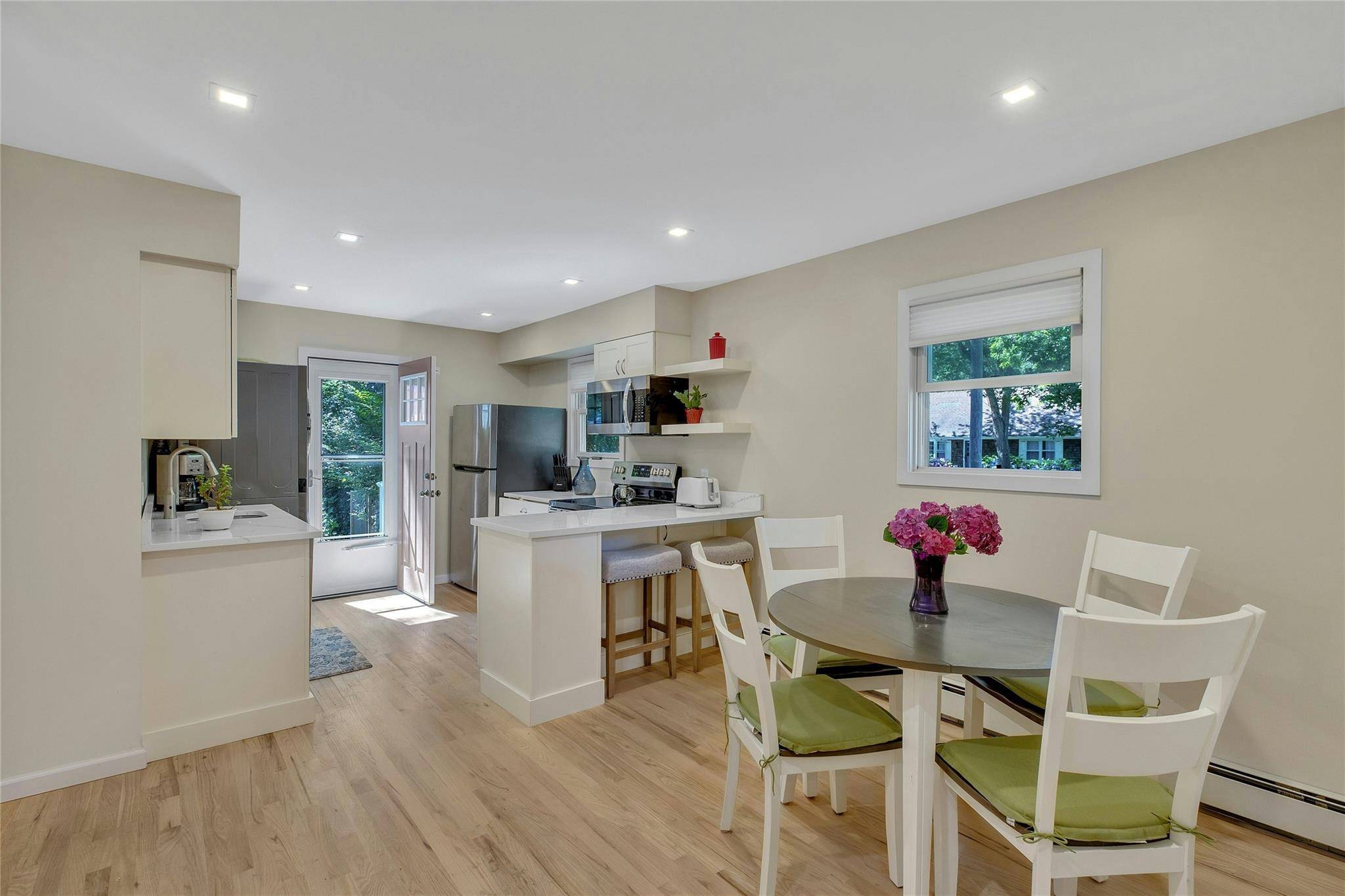 Hampton Bays, NY 11946,38 Woodridge RD