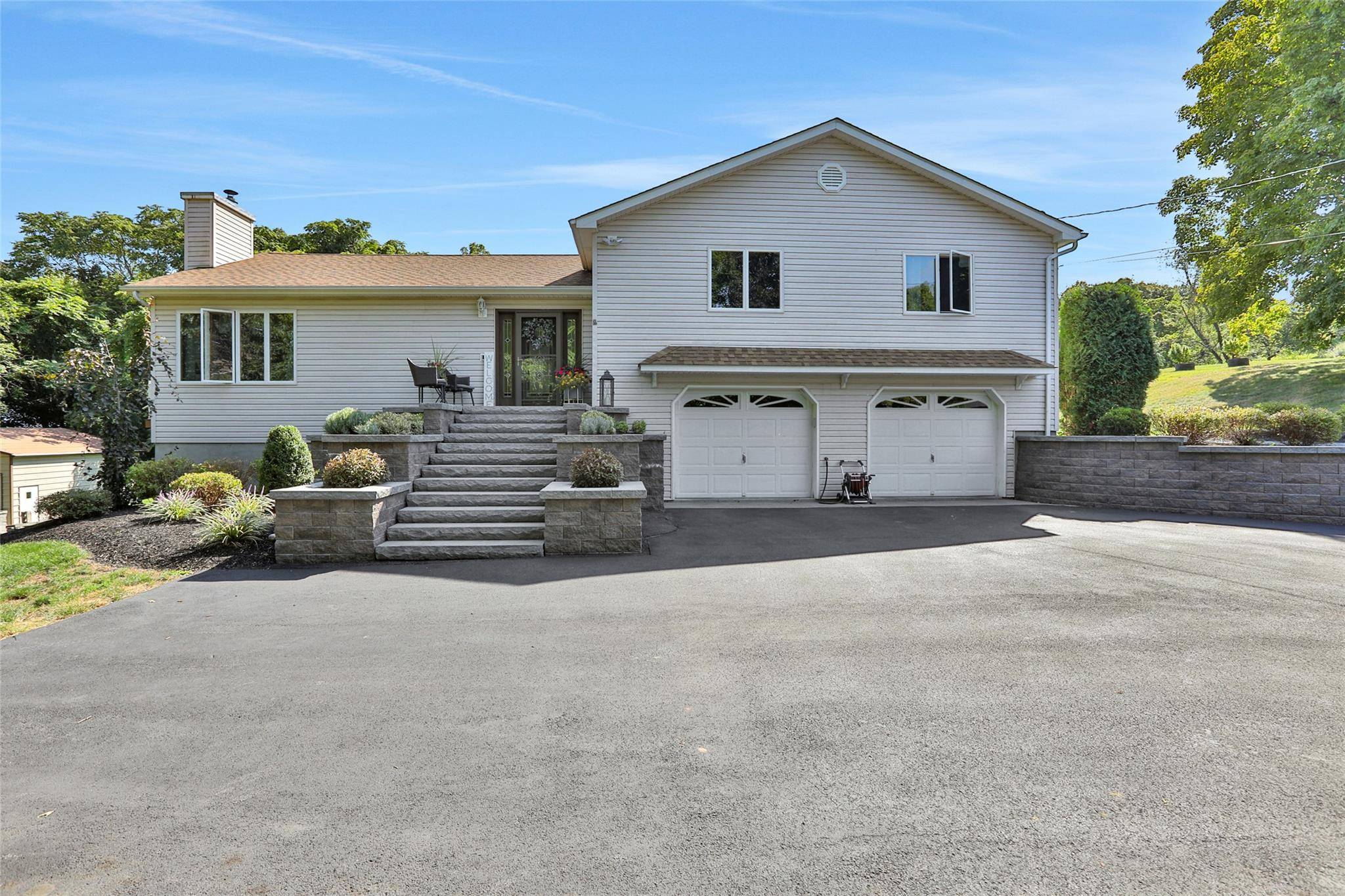 Newburgh, NY 12550,35 Lattintown RD