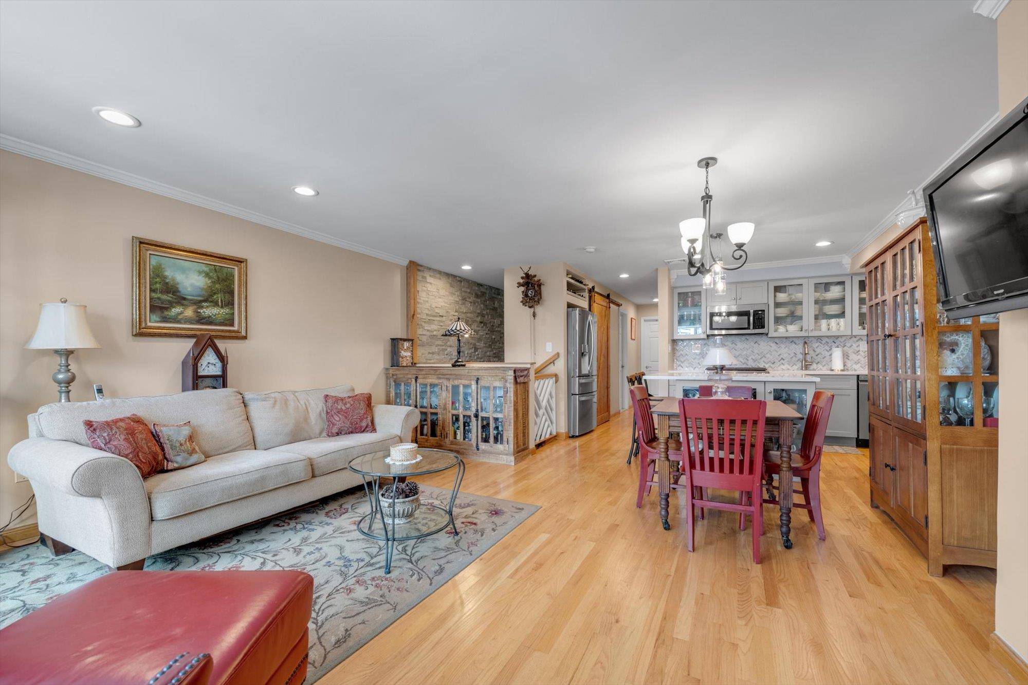 Douglaston, NY 11362,240-50A Oak Park DR