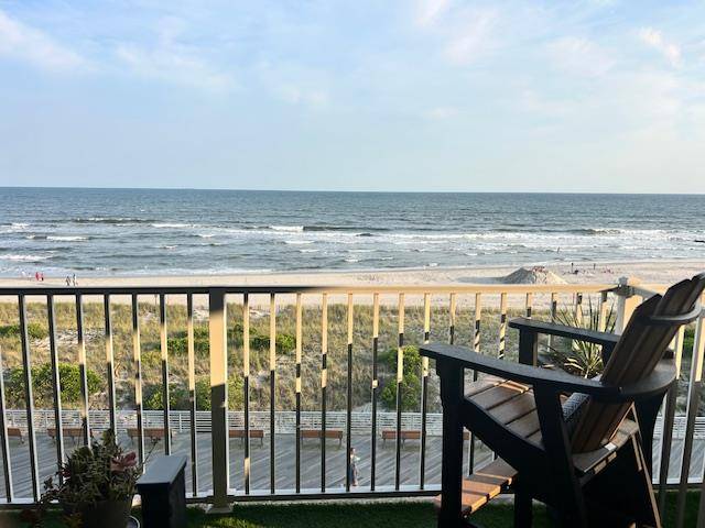 Long Beach, NY 11561,250 Shore RD #4E