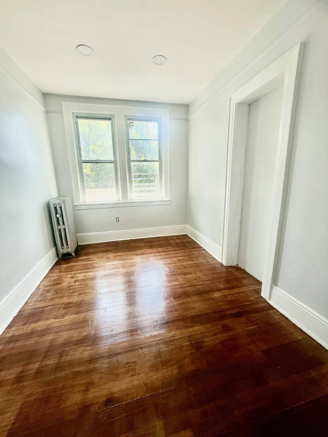 Queens Village, NY 11429,21918 107th AVE
