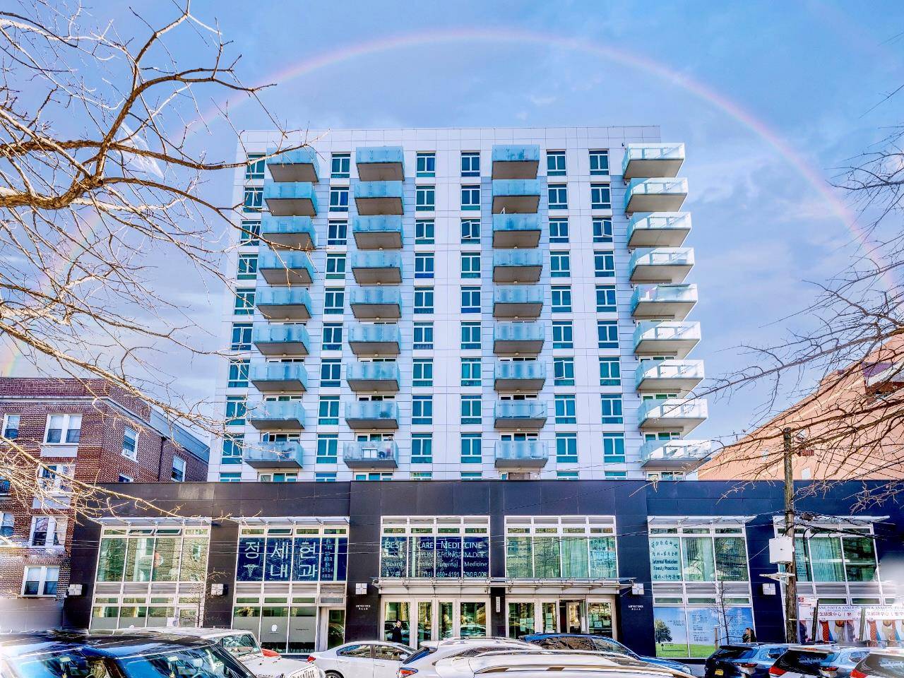 Flushing, NY 11354,142-38 37TH AVE 11E