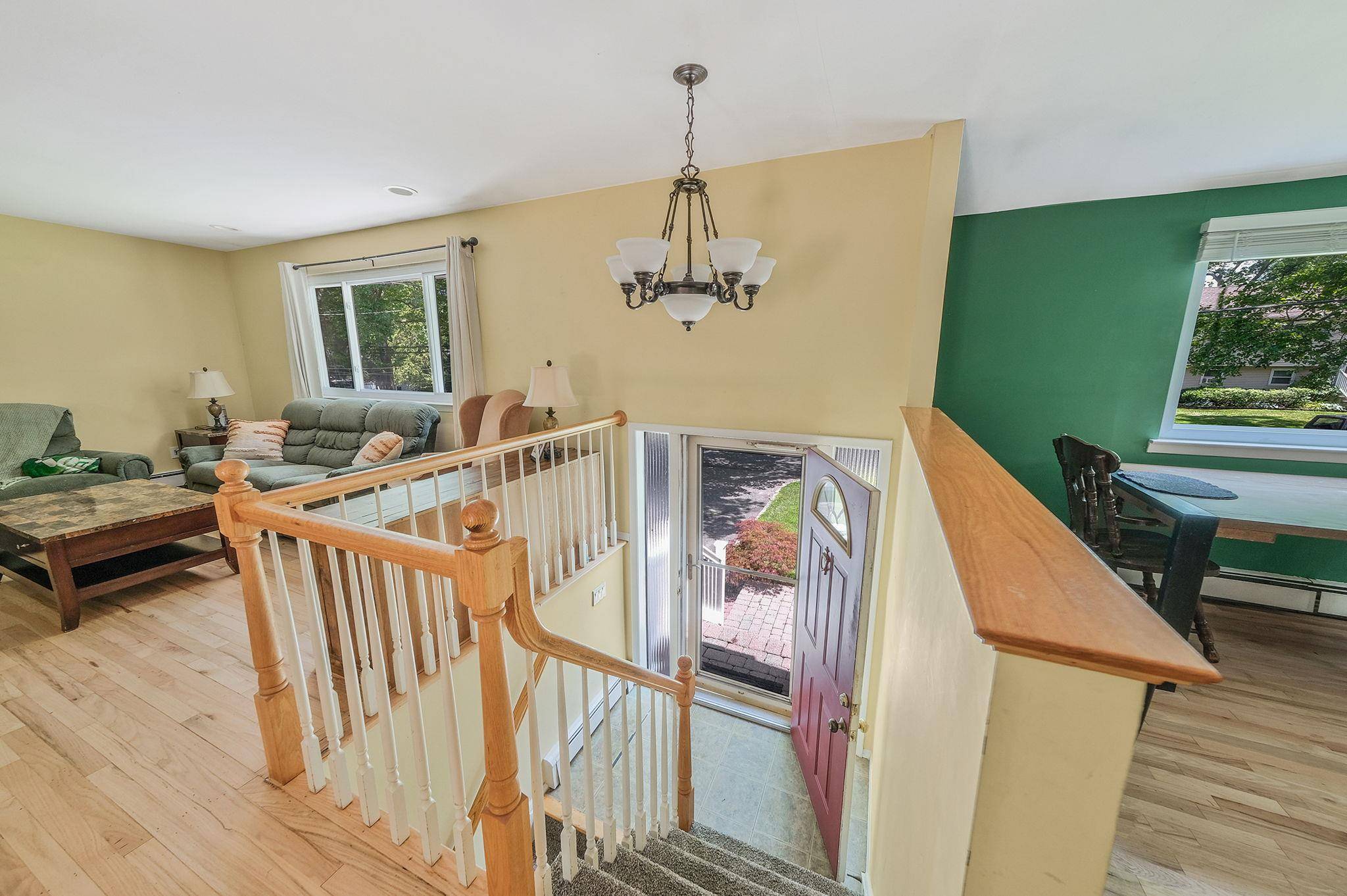 Huntington Station, NY 11746,21A Thorney AVE