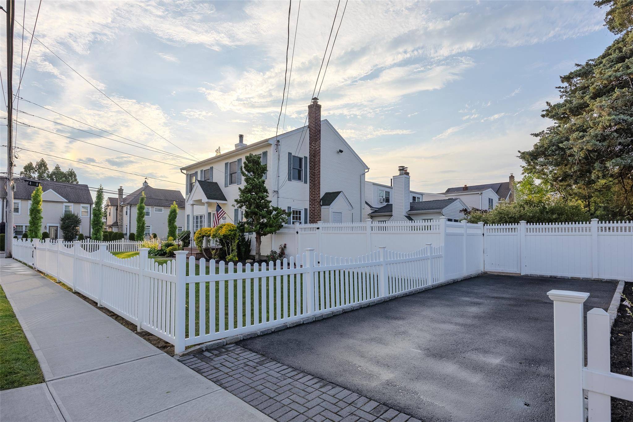 Merrick, NY 11566,1859 George CT