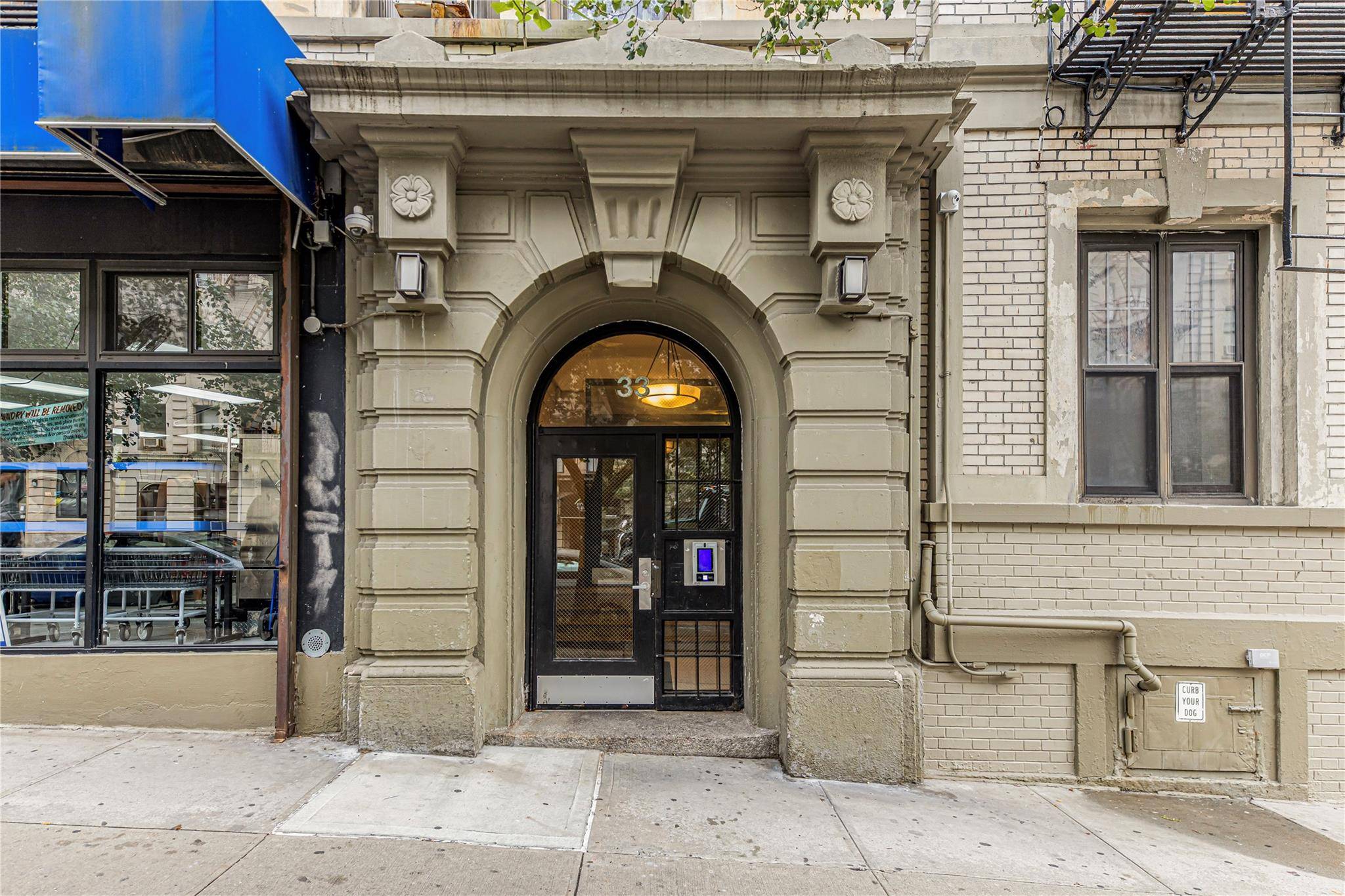 New York (manhattan), NY 10027,33 Convent AVE #9