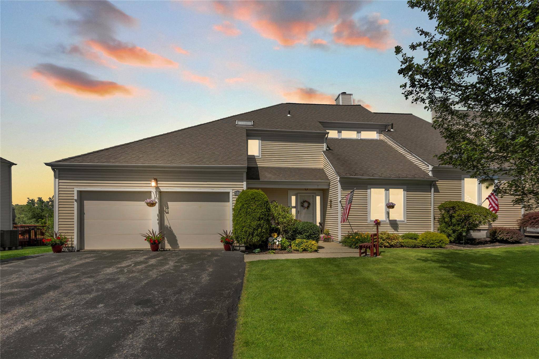 Carmel, NY 10512,182 Fairway DR