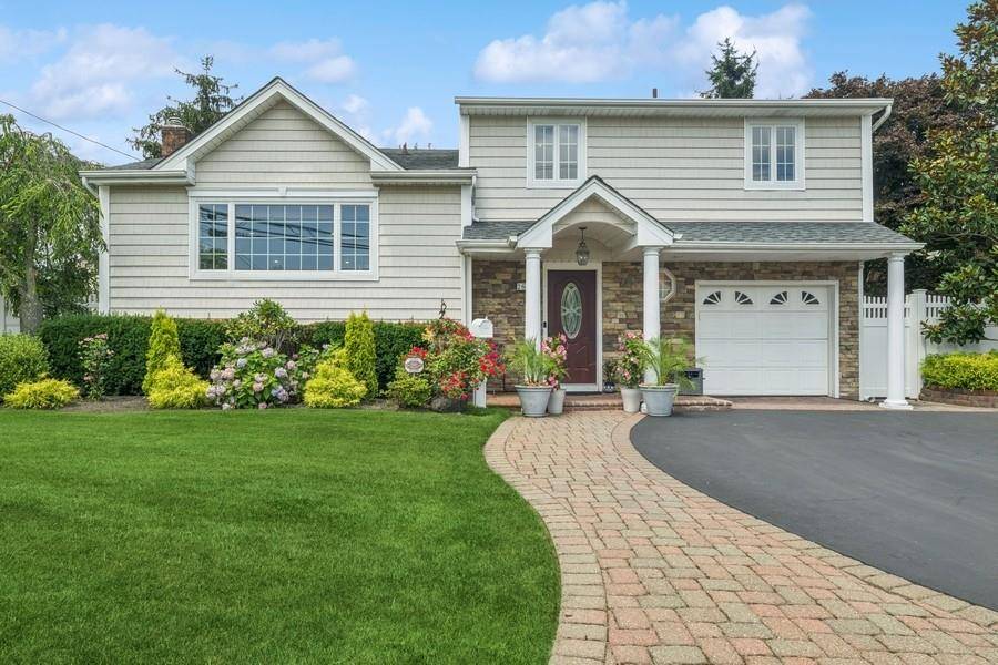 Bellmore, NY 11710,2659 Karen ST