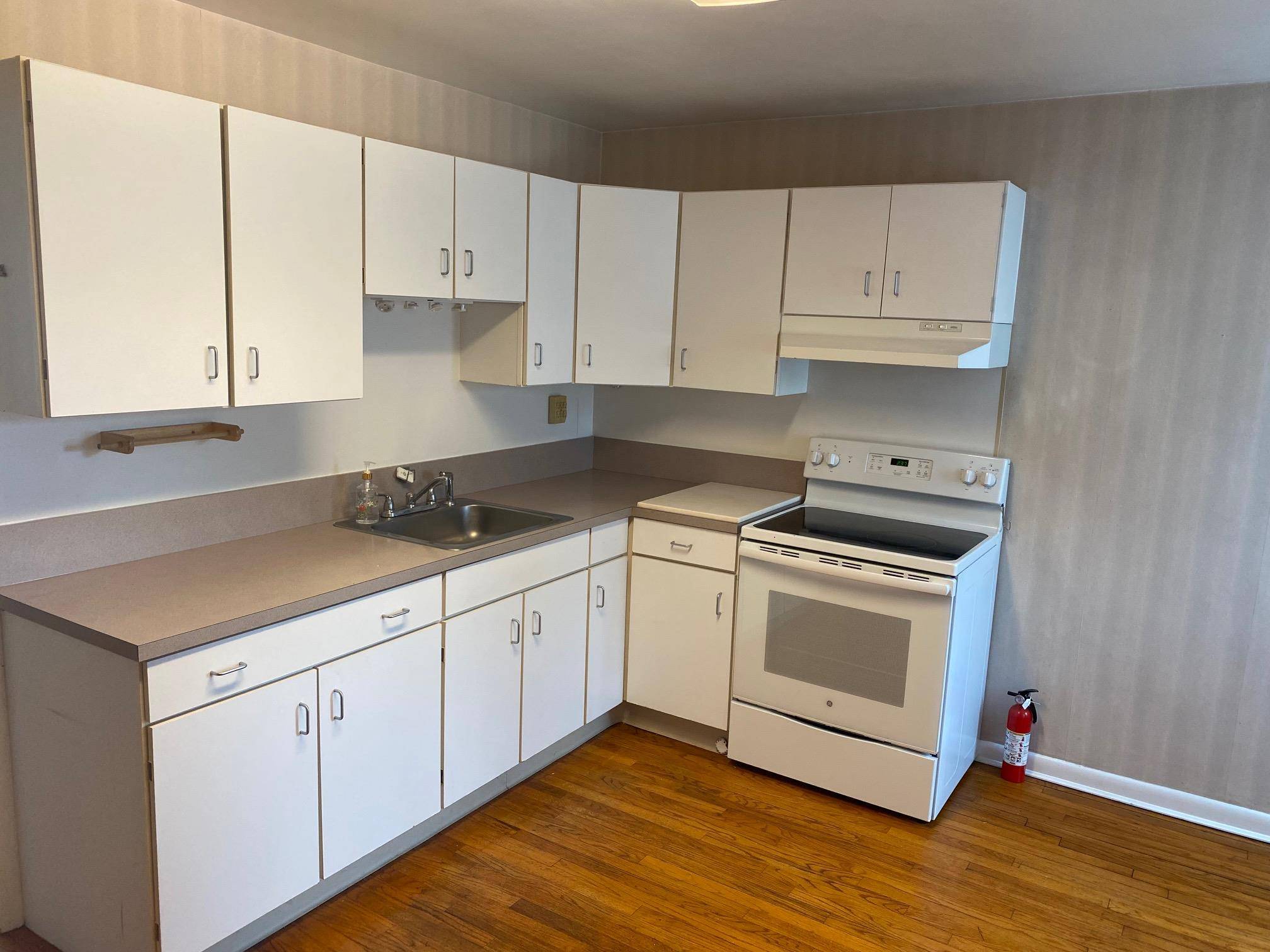 Greenlawn, NY 11740,70 Broadway #A