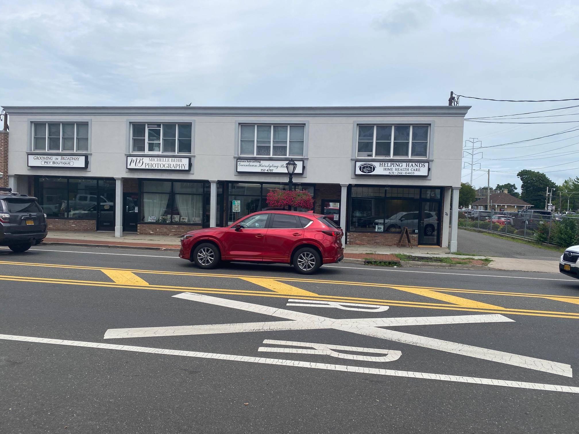 Greenlawn, NY 11740,70 Broadway #A