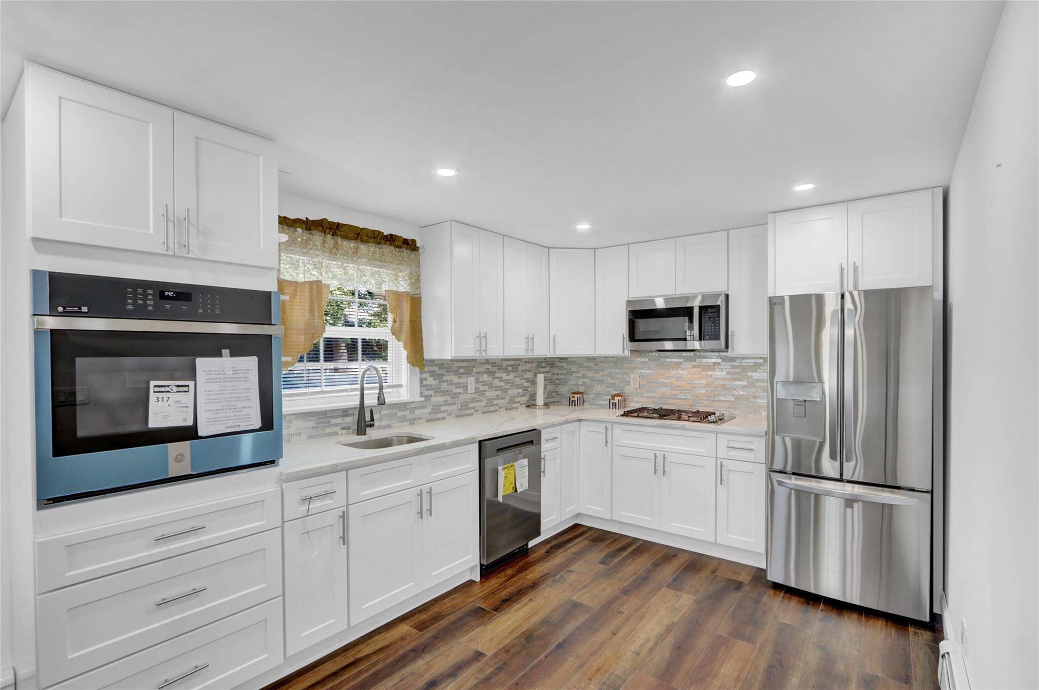 Bellmore, NY 11710,205 Howell ST