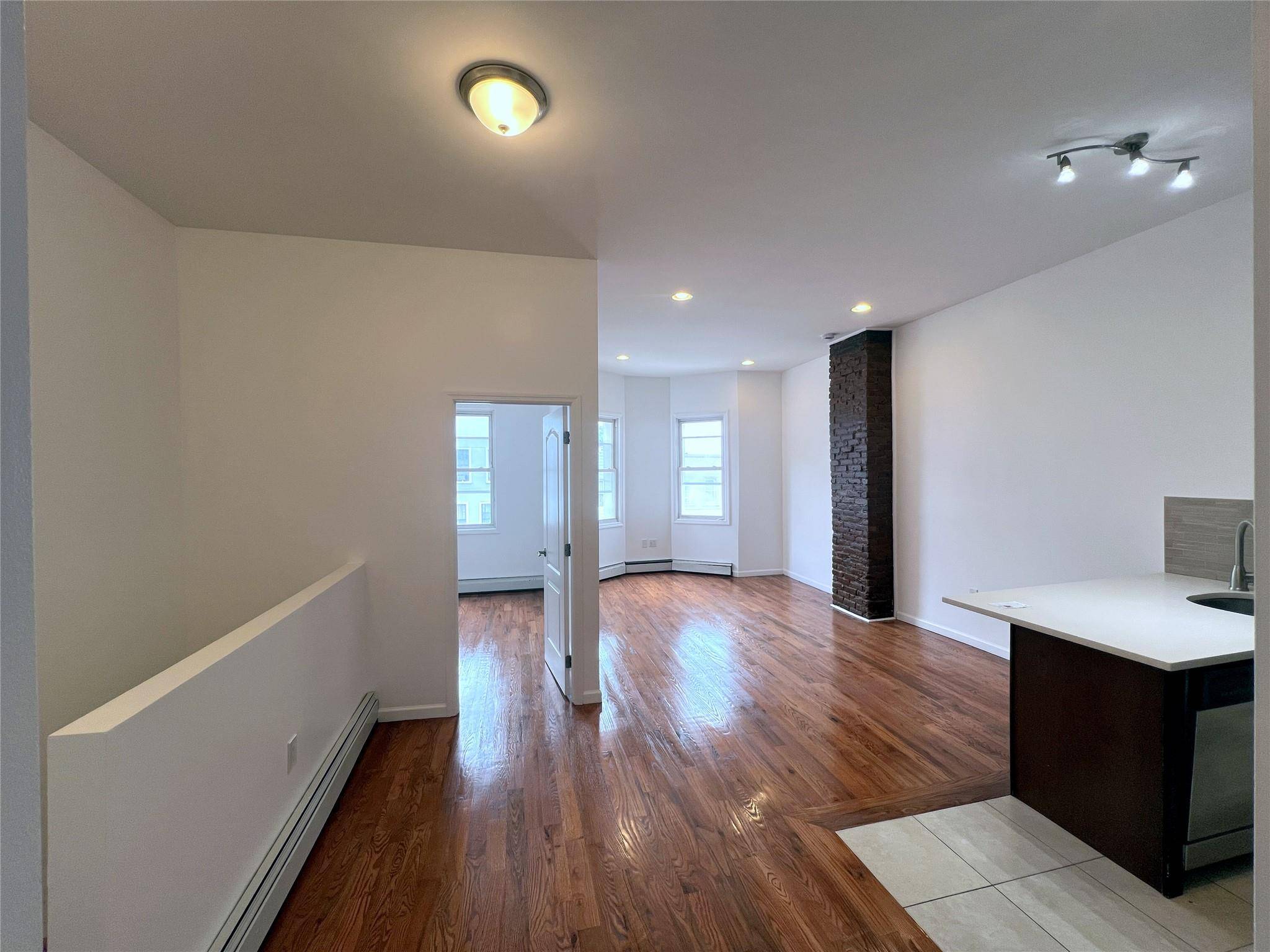 Brooklyn, NY 11207,75 De Sales PL
