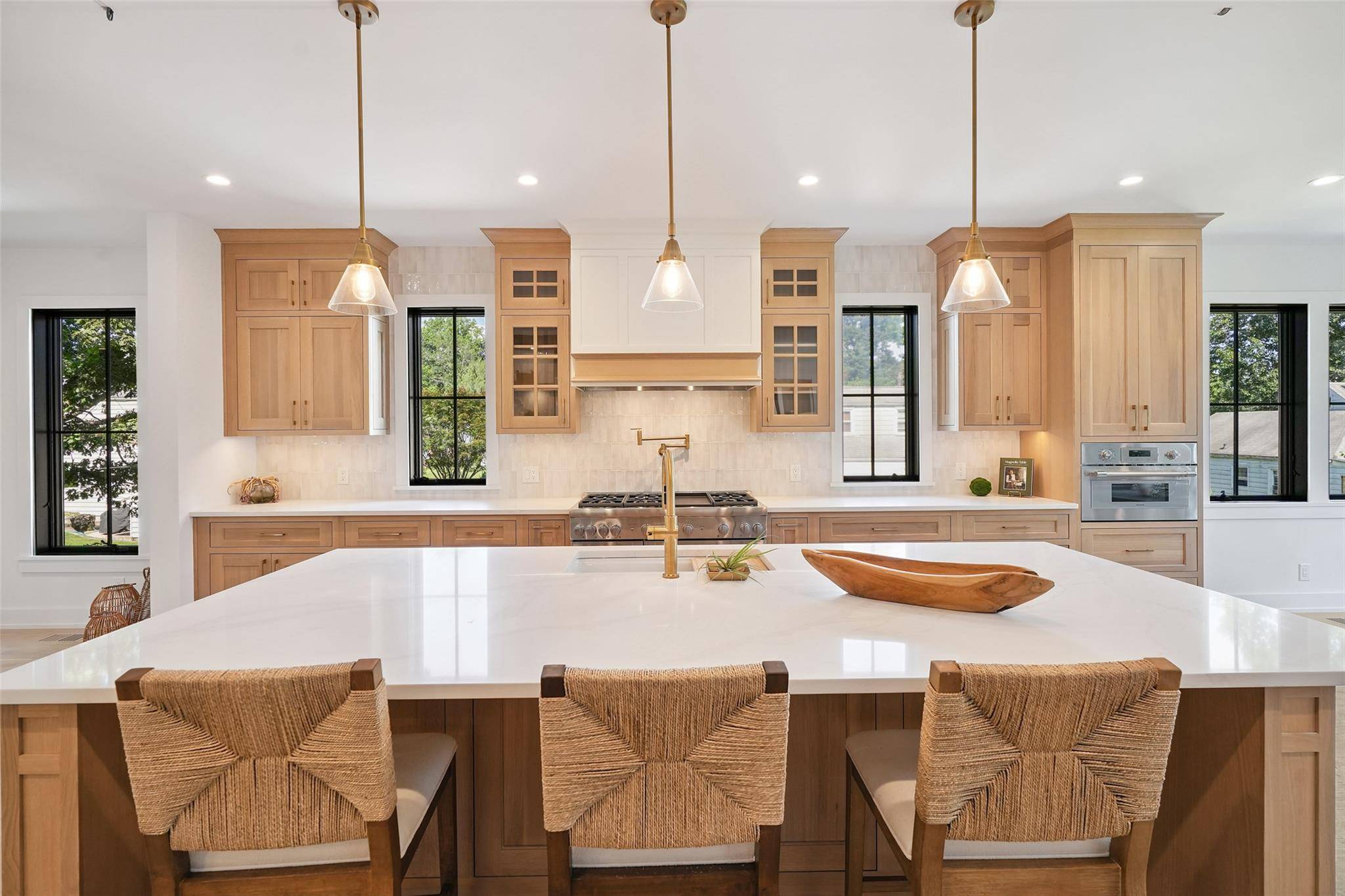 Rye Brook, NY 10573,23 Sylvan RD