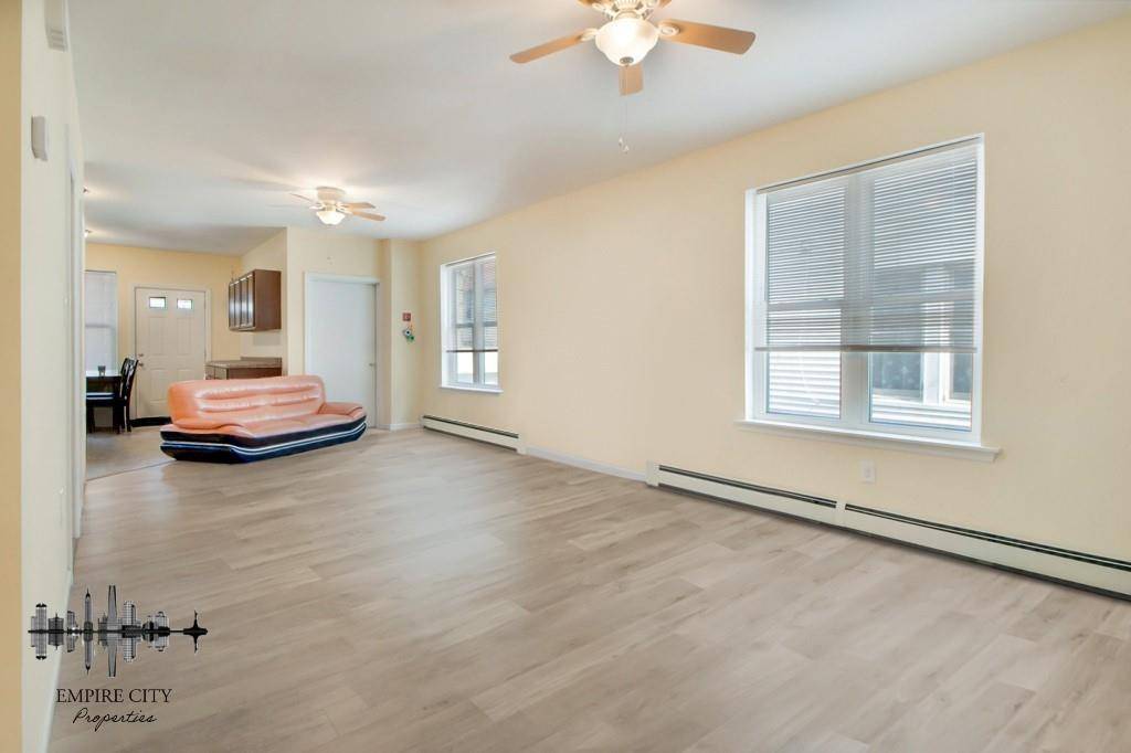 Brooklyn, NY 11224,3743 Neptune AVE