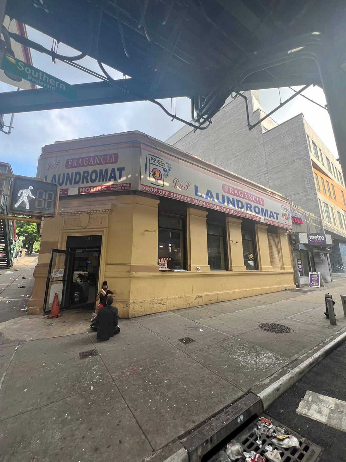 Bronx, NY 10459,1254 Southern BLVD