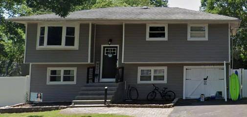 Mastic, NY 11950,18 Burney BLVD