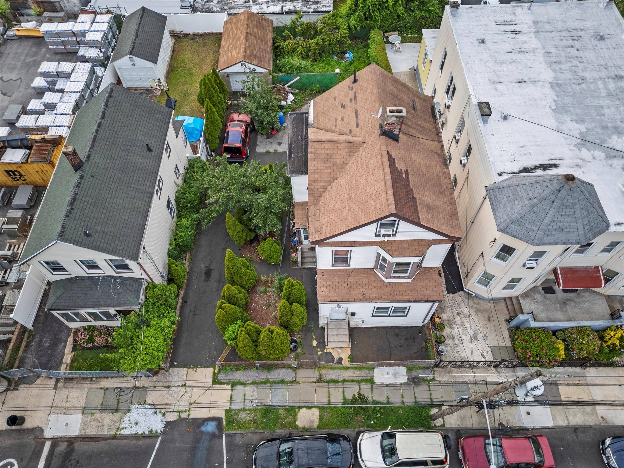 Mount Vernon, NY 10550,122 S High ST
