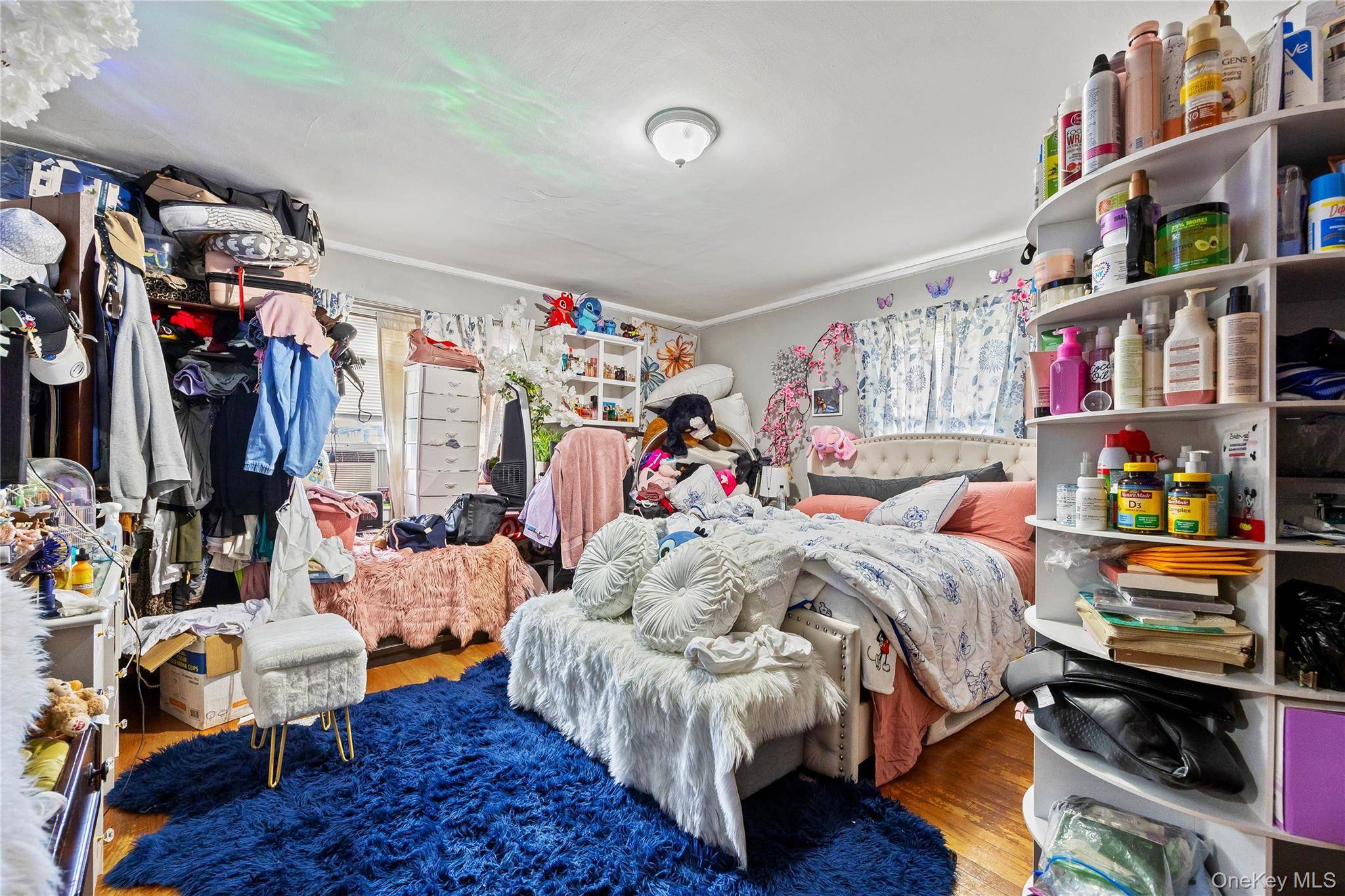 Bronx, NY 10469,2719 Hering AVE