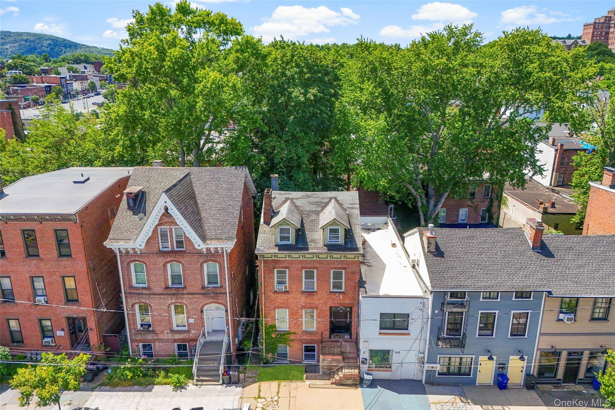 Newburgh, NY 12550,169 Liberty ST