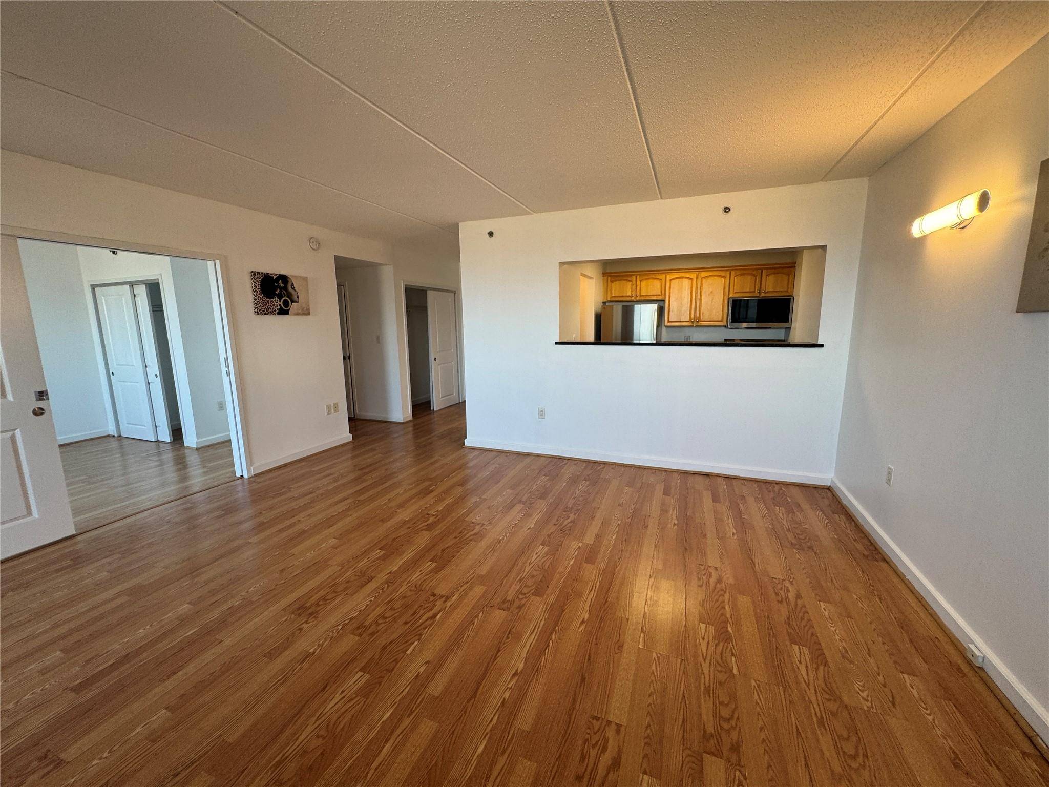 Rockaway Park, NY 11694,136 Beach 117