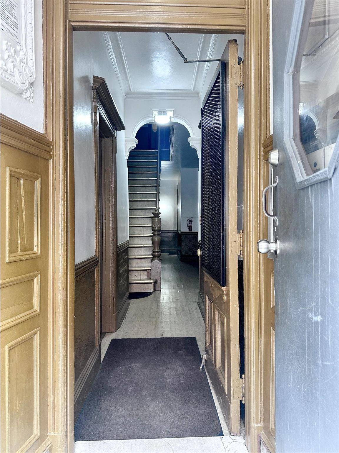 Brooklyn, NY 11237,1243 Willoughby AVE