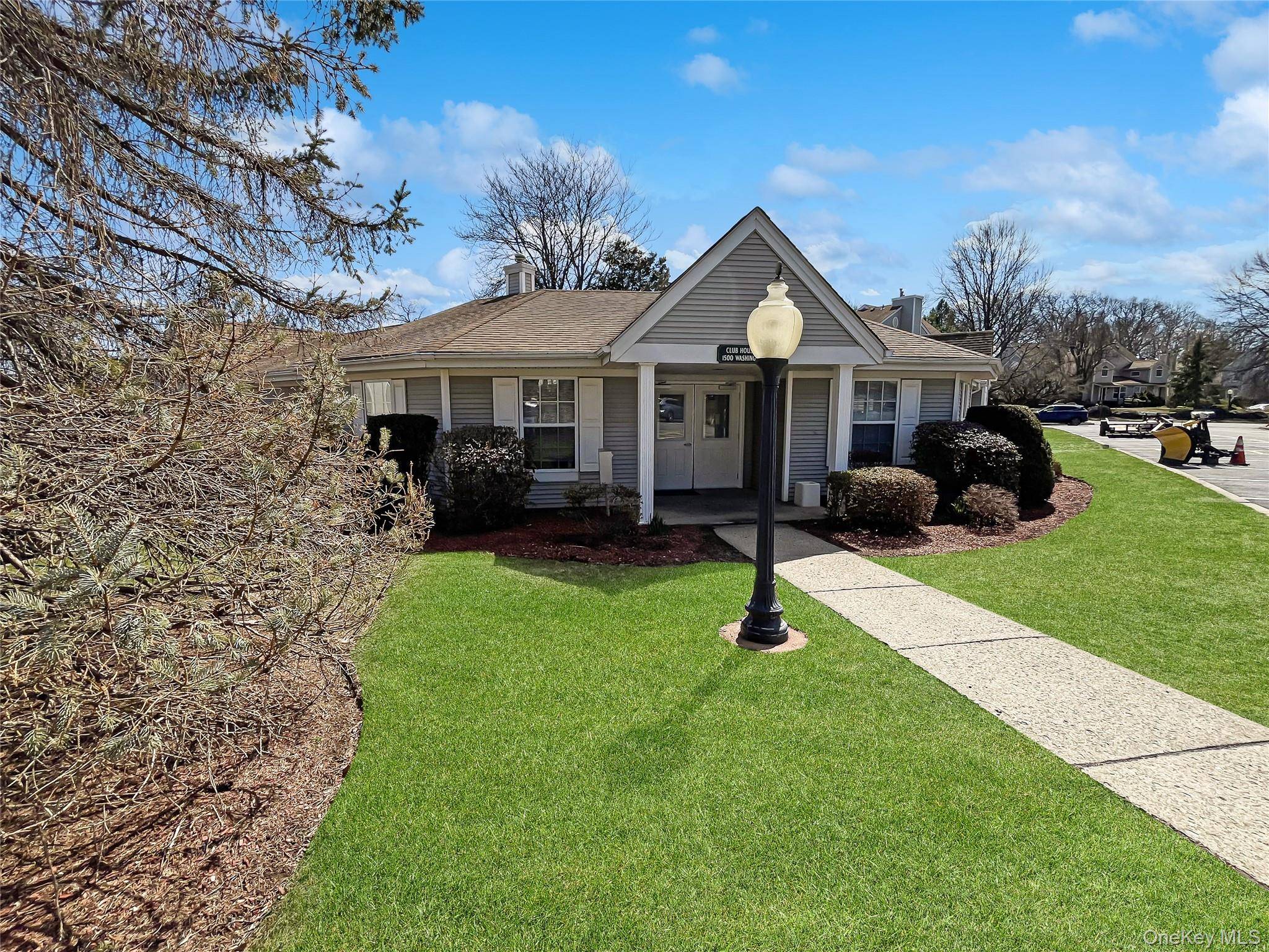 New Windsor, NY 12553,1024 Washington GN