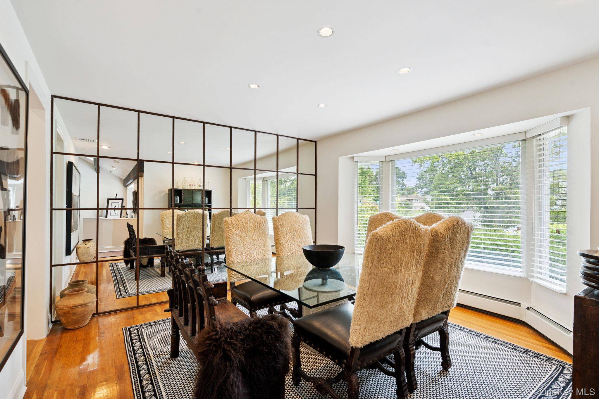 Jericho, NY 11753,58 Birchwood Park DR