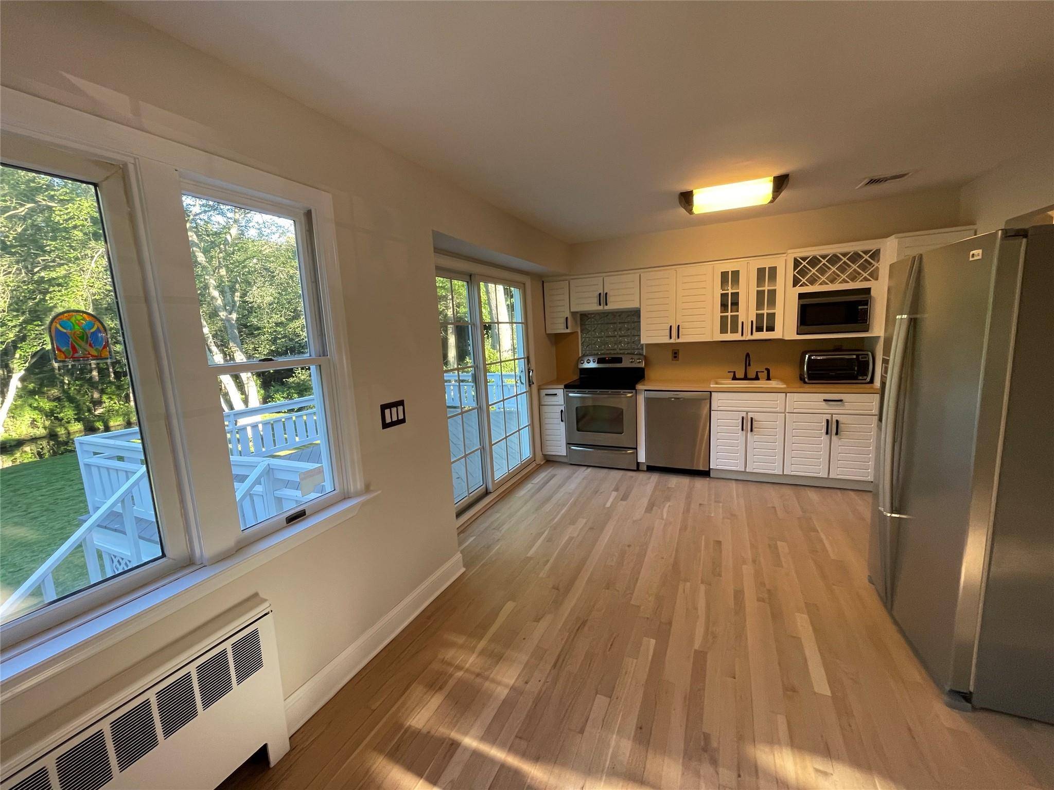 Bellmore, NY 11710,8 Trezza CT