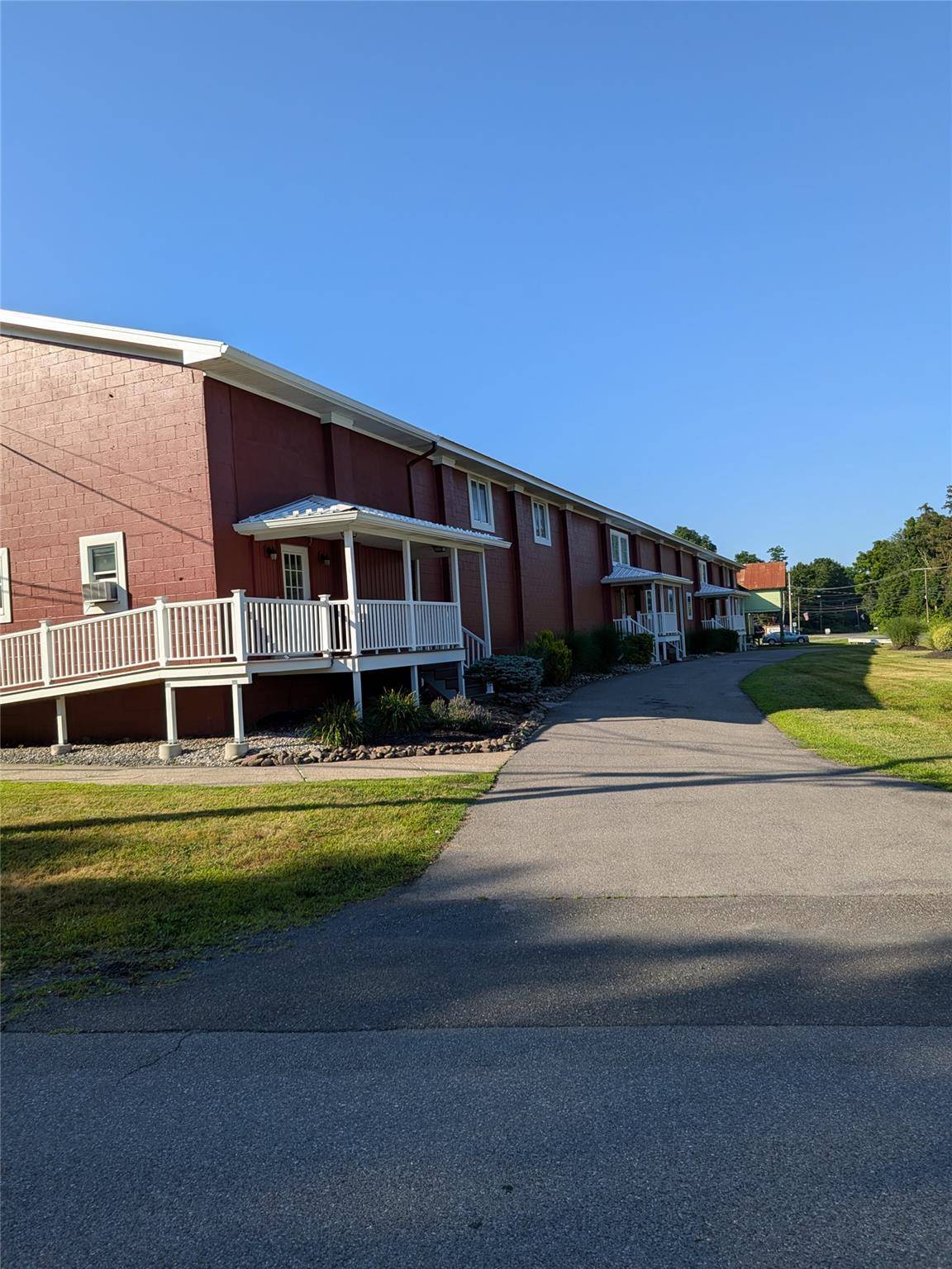 Plattekill, NY 12548,2044 State Route 32