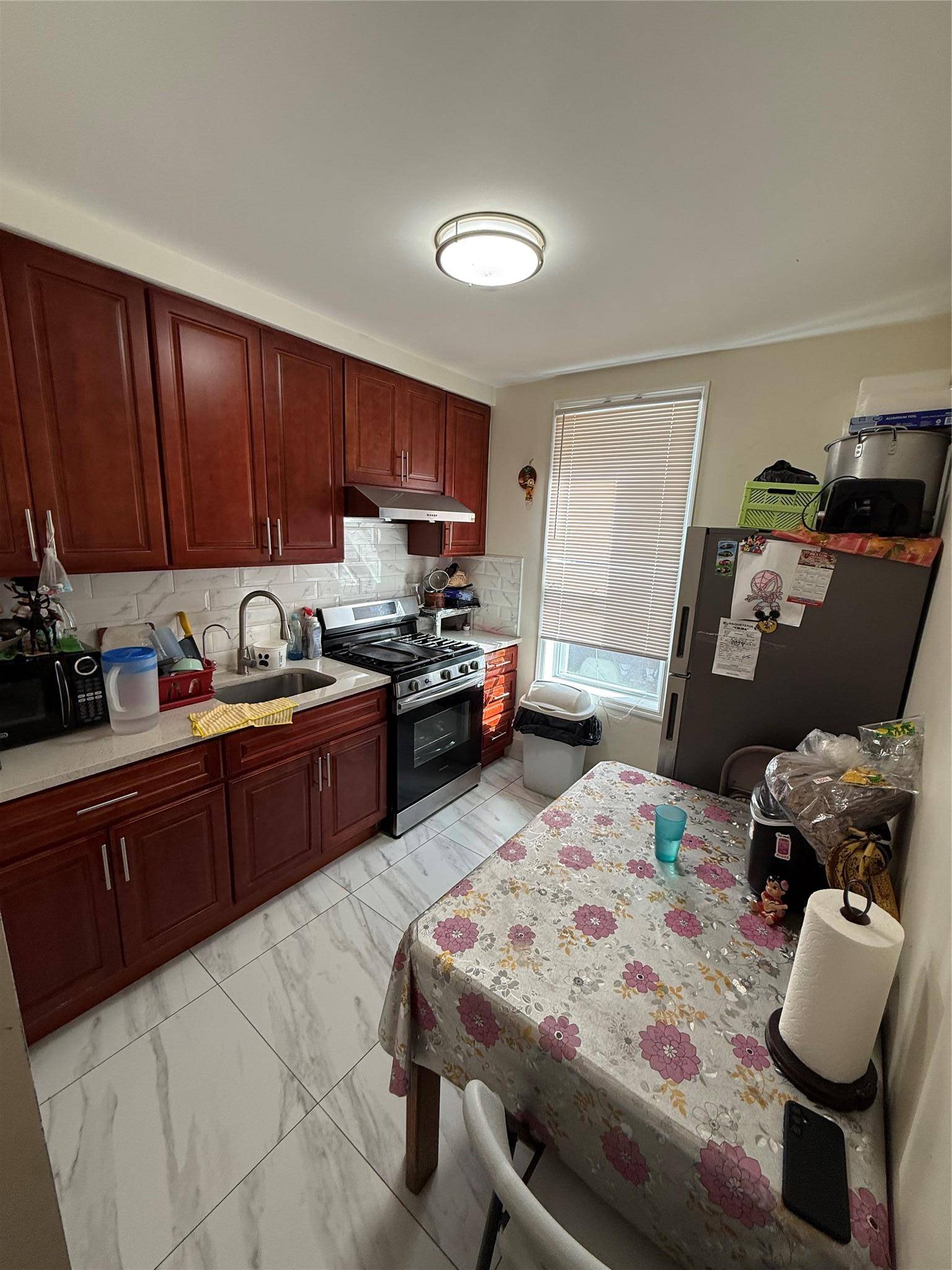 Bronx, NY 10463,2896 Heath AVE