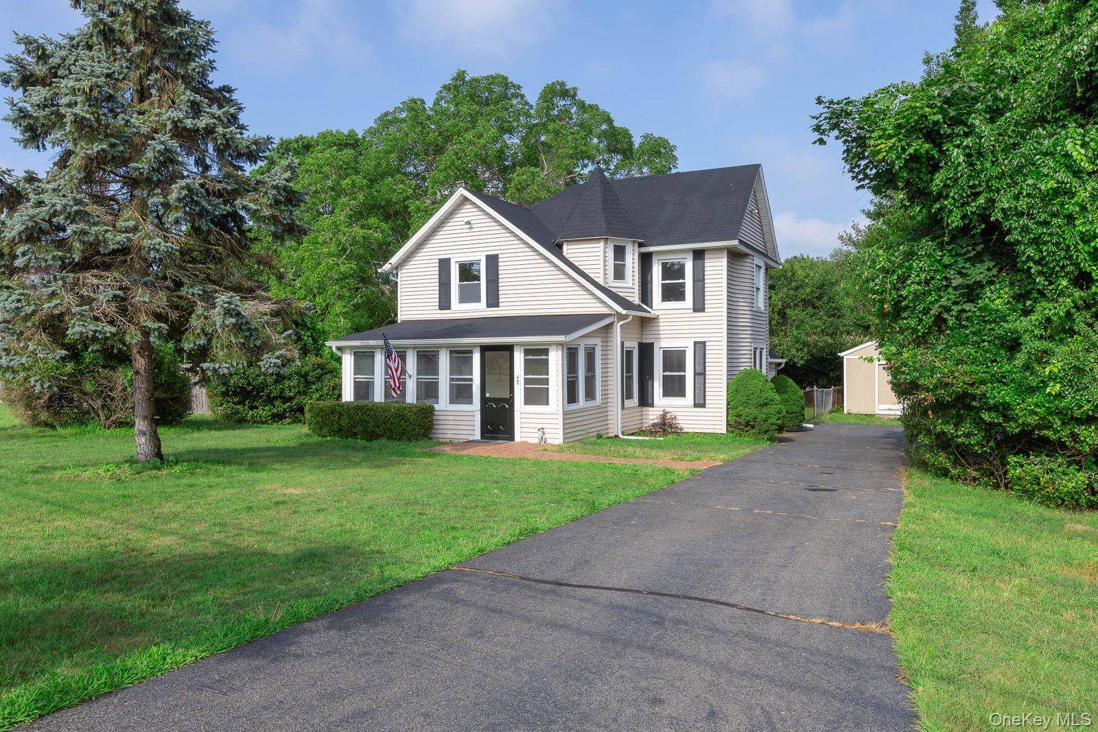 Center Moriches, NY 11934,48 Senix AVE