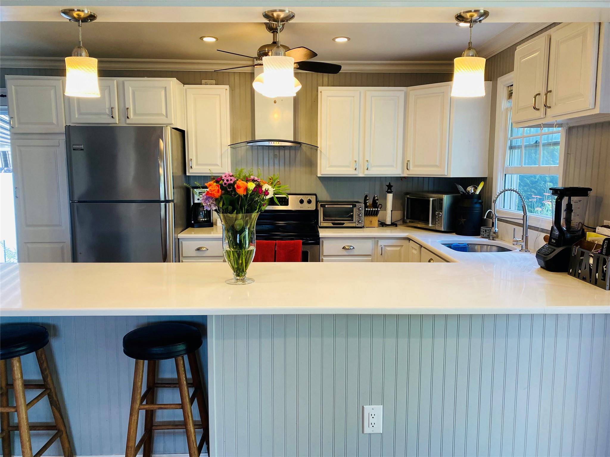 Babylon, NY 11702,24 Lowerre ST