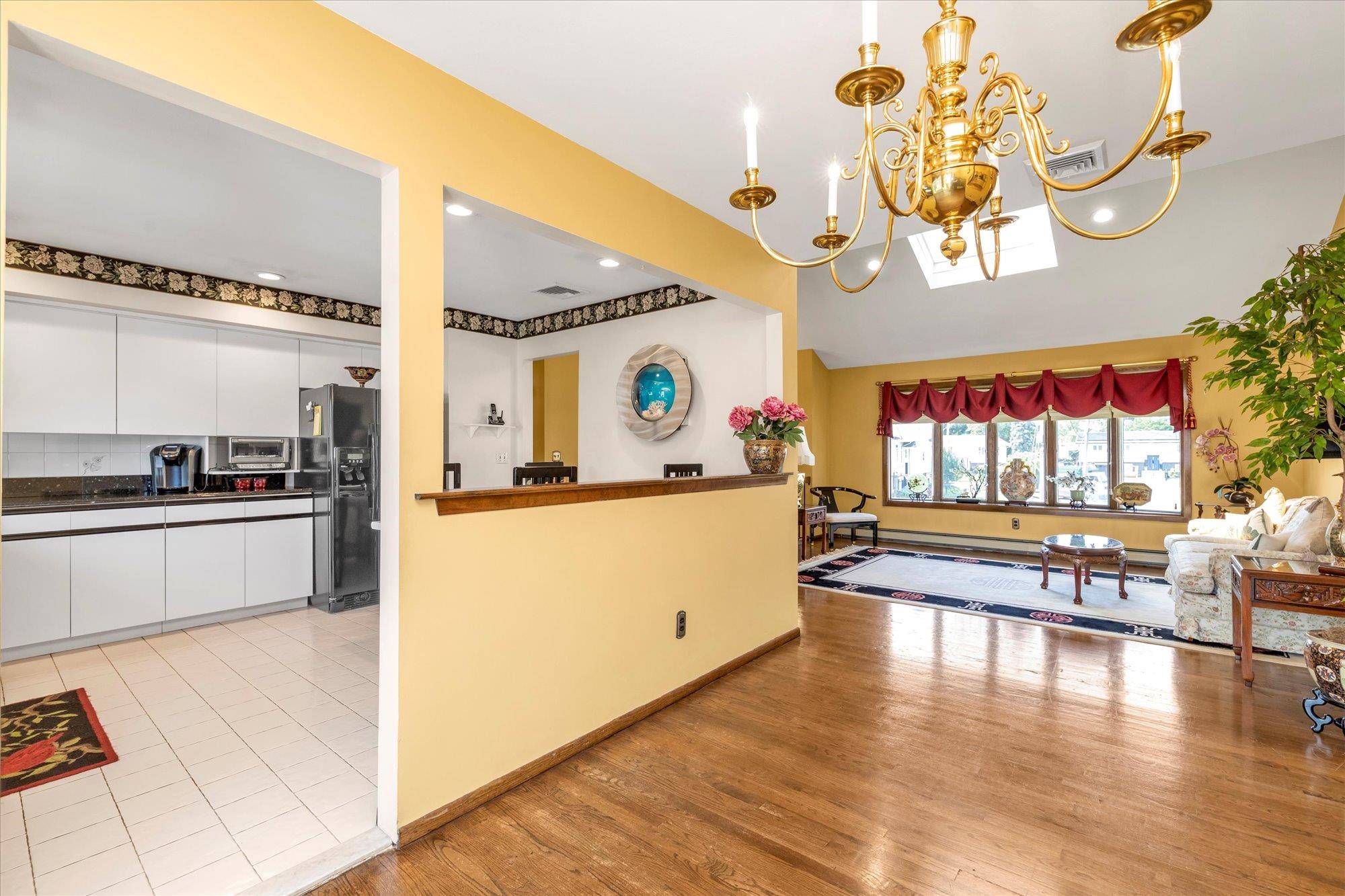 North Massapequa, NY 11758,250 North Delaware AVE
