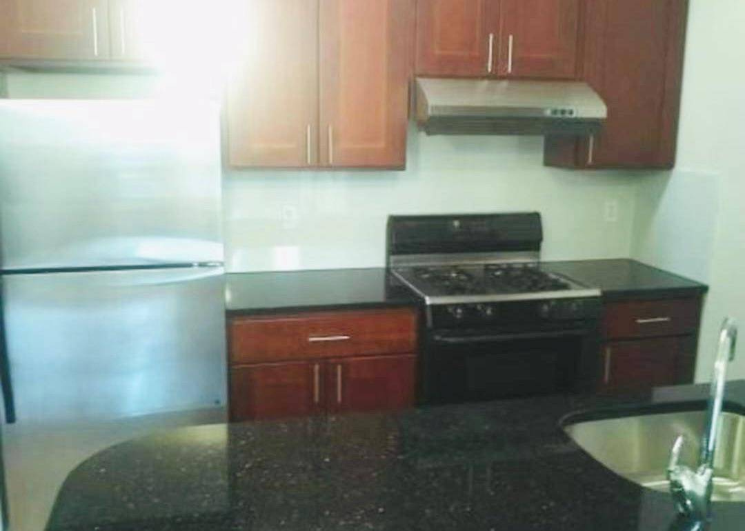 Brooklyn, NY 11209,450 73rd ST