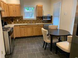 Rockville Centre, NY 11570,39 Grand AVE #1