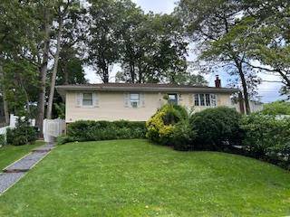 Sound Beach, NY 11789,15 Sayville RD