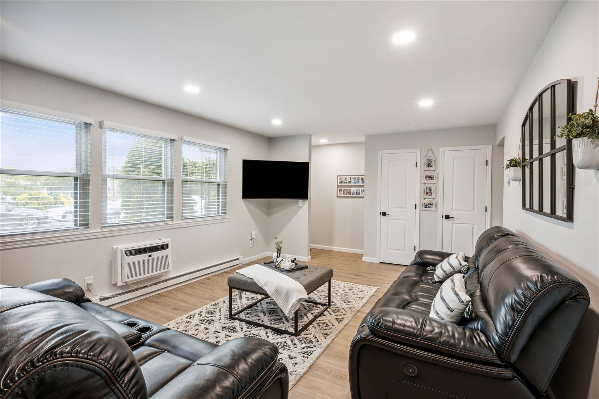 North Bellmore, NY 11710,508 Bedford AVE #3