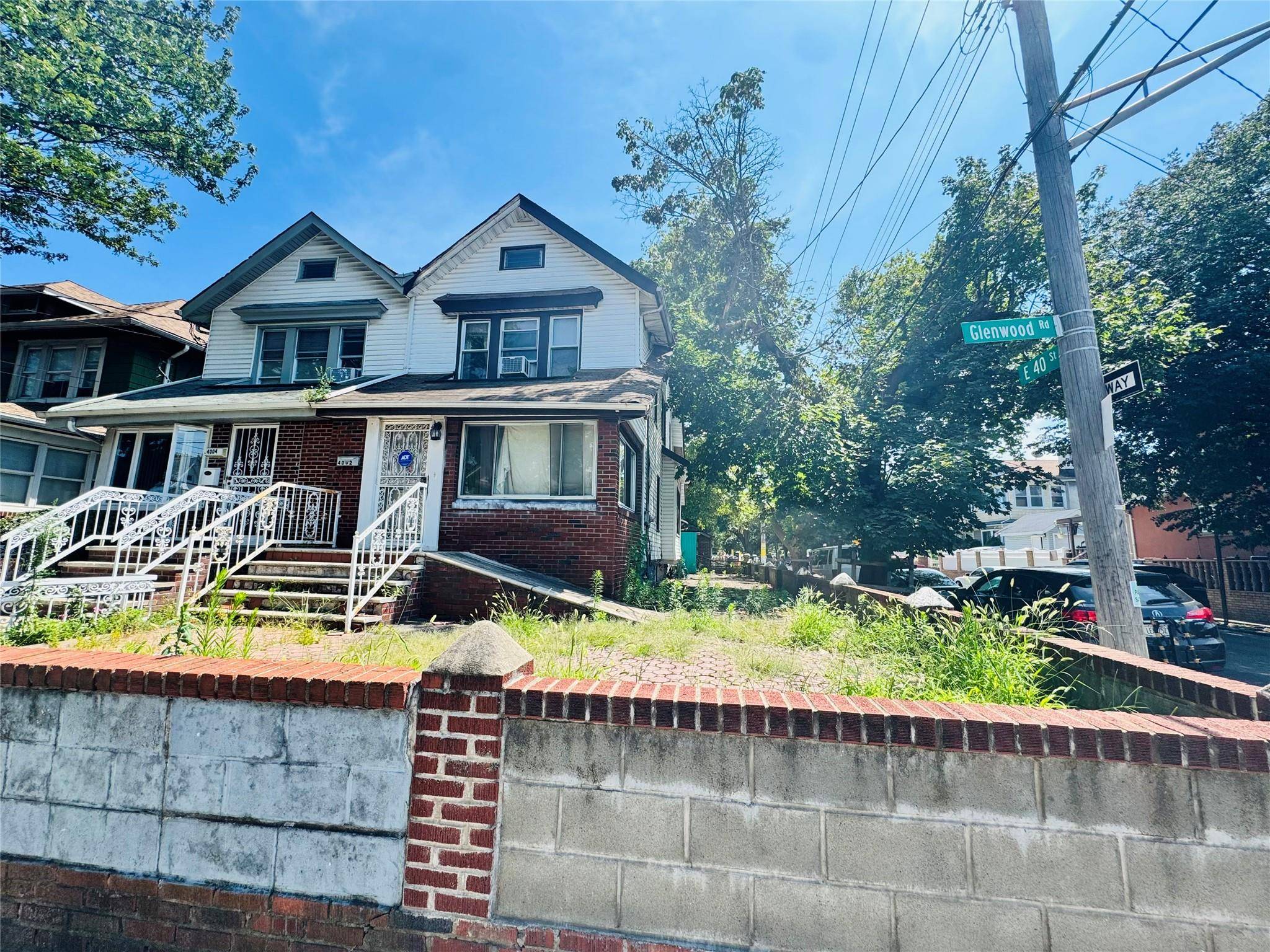 Brooklyn, NY 11210,4002 Glenwood RD