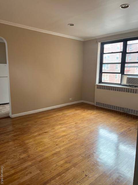 Forest Hills, NY 11375,6735 Yellowstone BLVD #6O