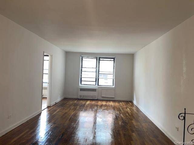 Forest Hills, NY 11375,108-49 63rd AVE #2F