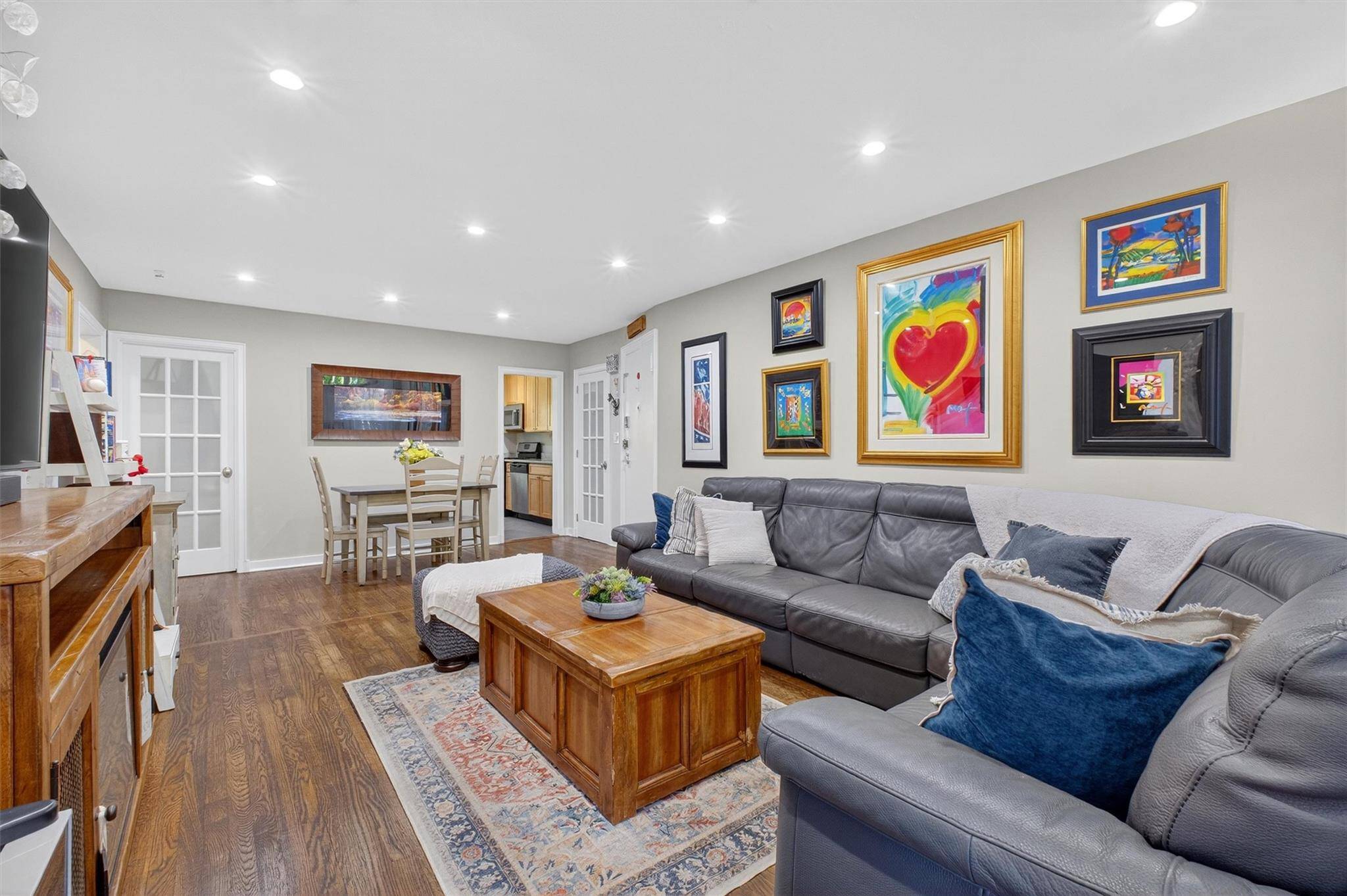 Scarsdale, NY 10583,103 Wiltshire RD #D2